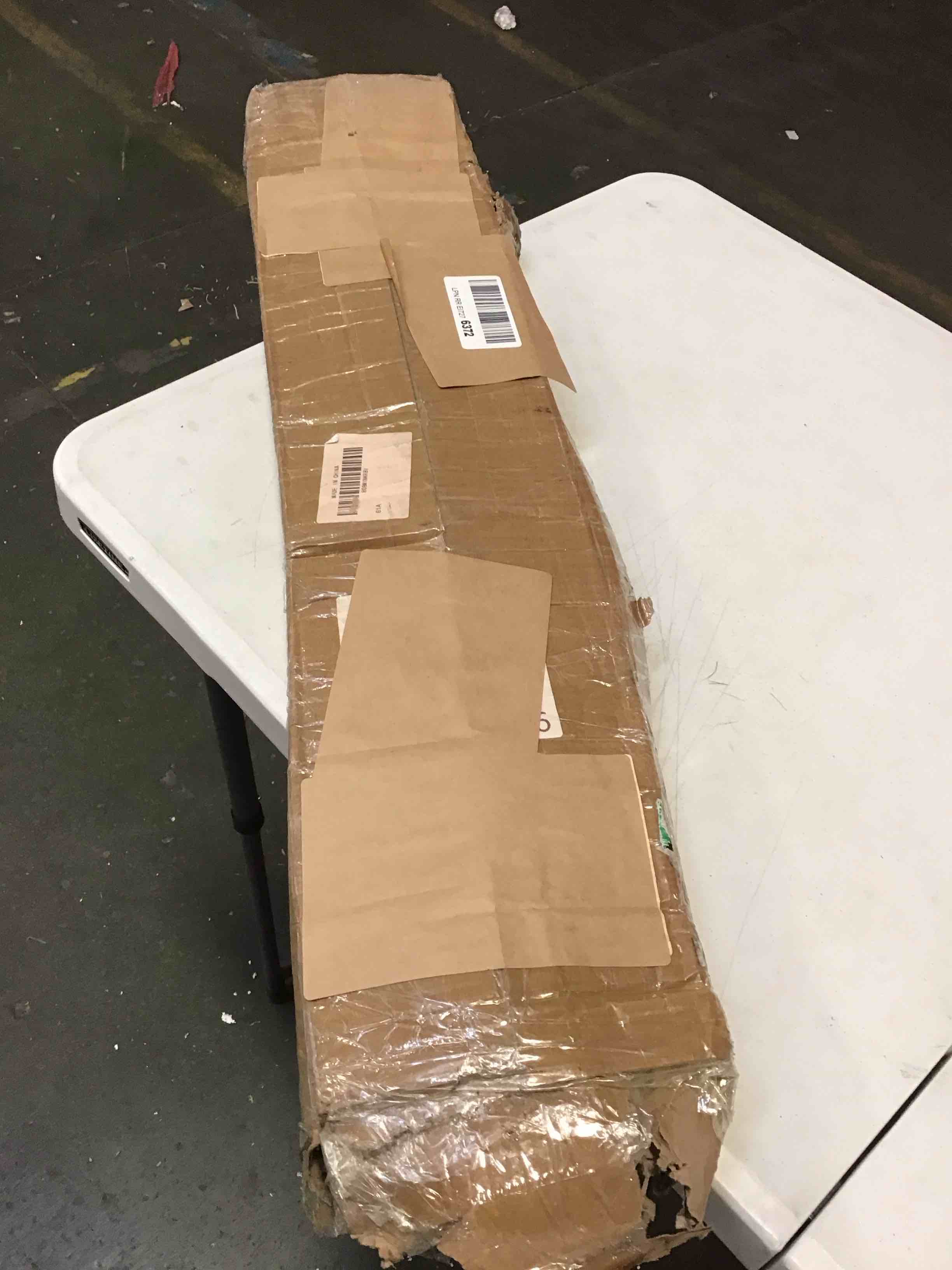 https://s3.amazonaws.com/lotting-images-prod/bidfta/GRA1477696_1733428158998.jpeg