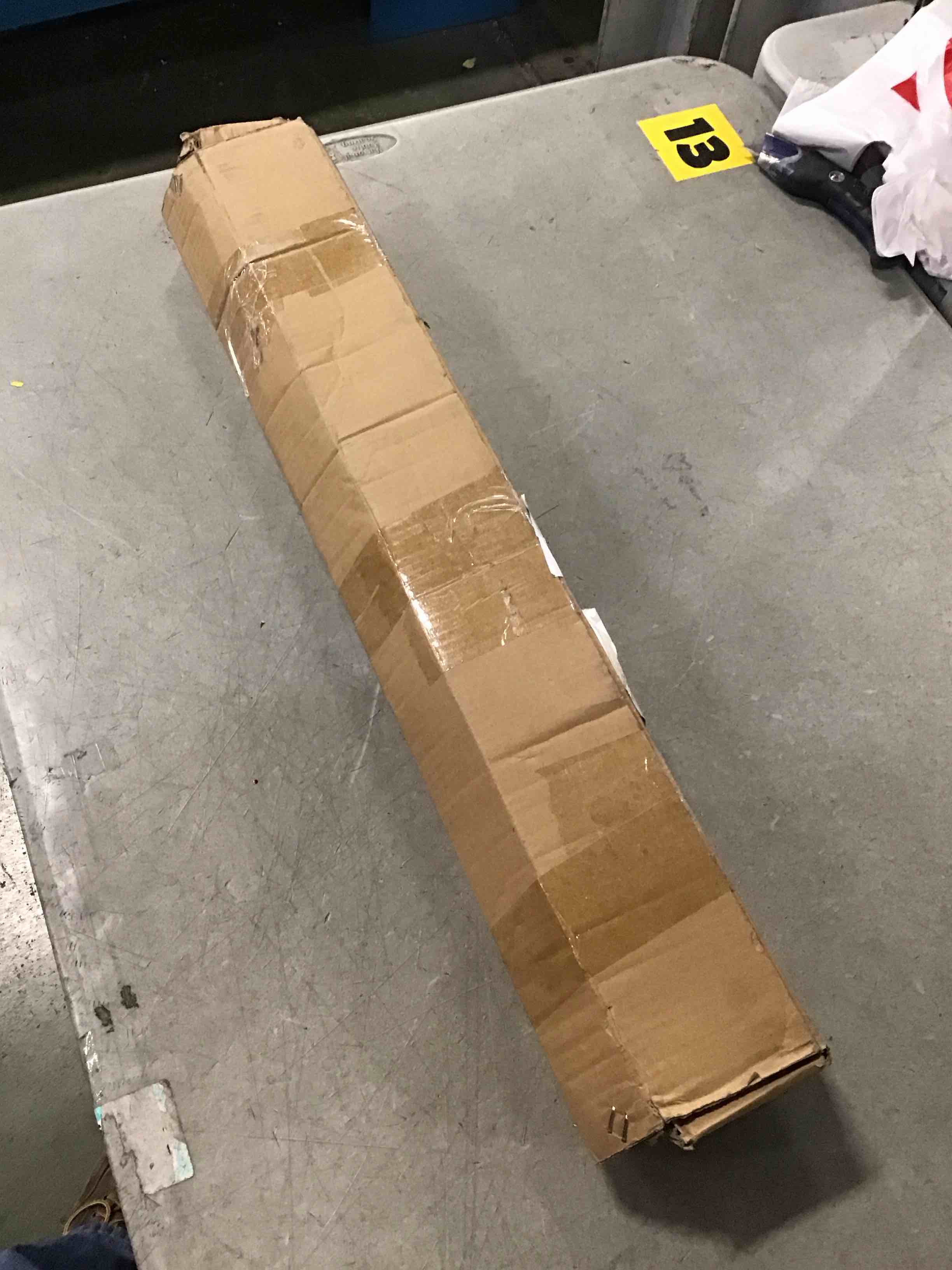 https://s3.amazonaws.com/lotting-images-prod/bidfta/GRA1478171_1734183167668.jpeg