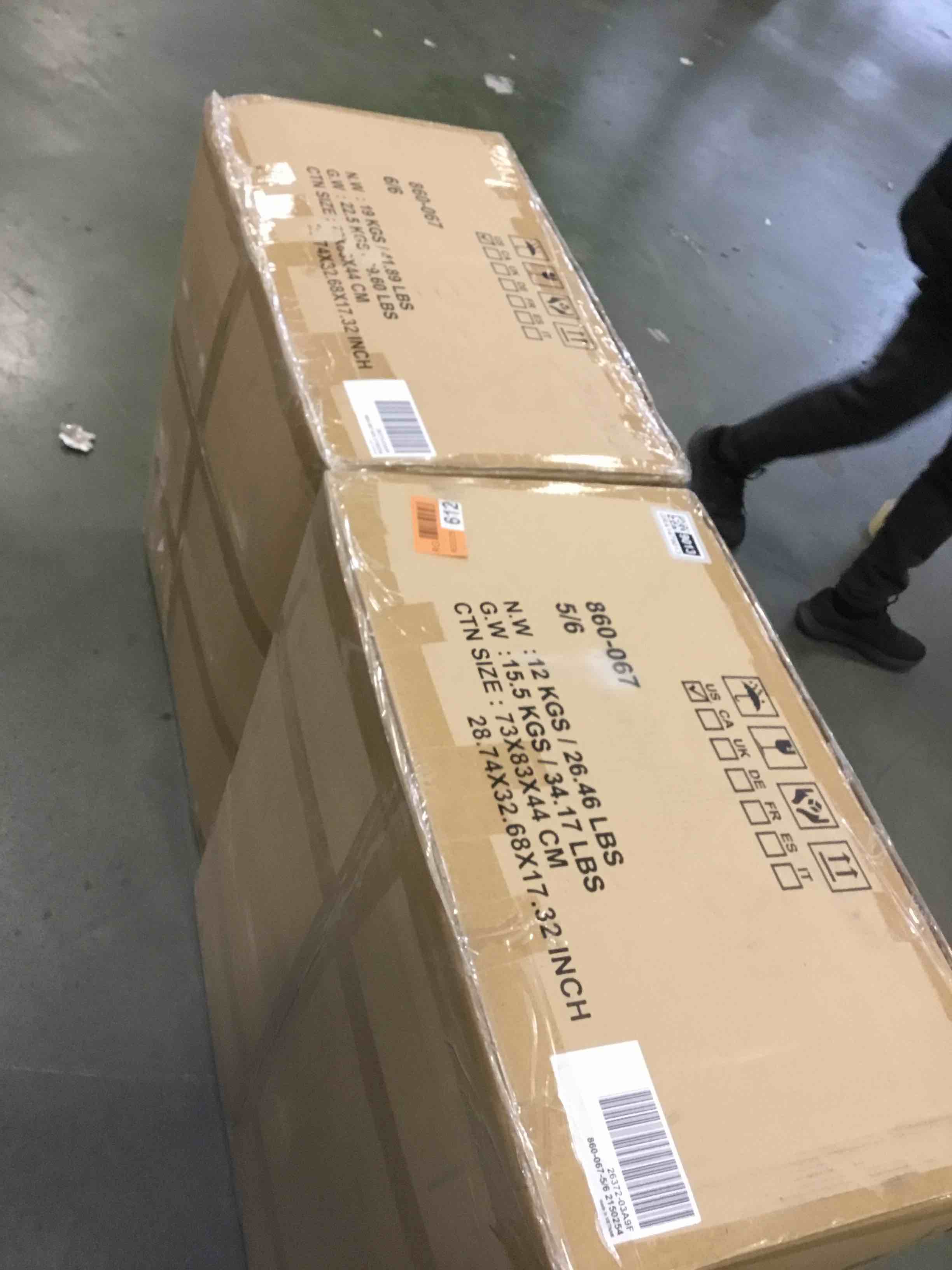 https://s3.amazonaws.com/lotting-images-prod/bidfta/GRA1479013_1735325497675.jpeg
