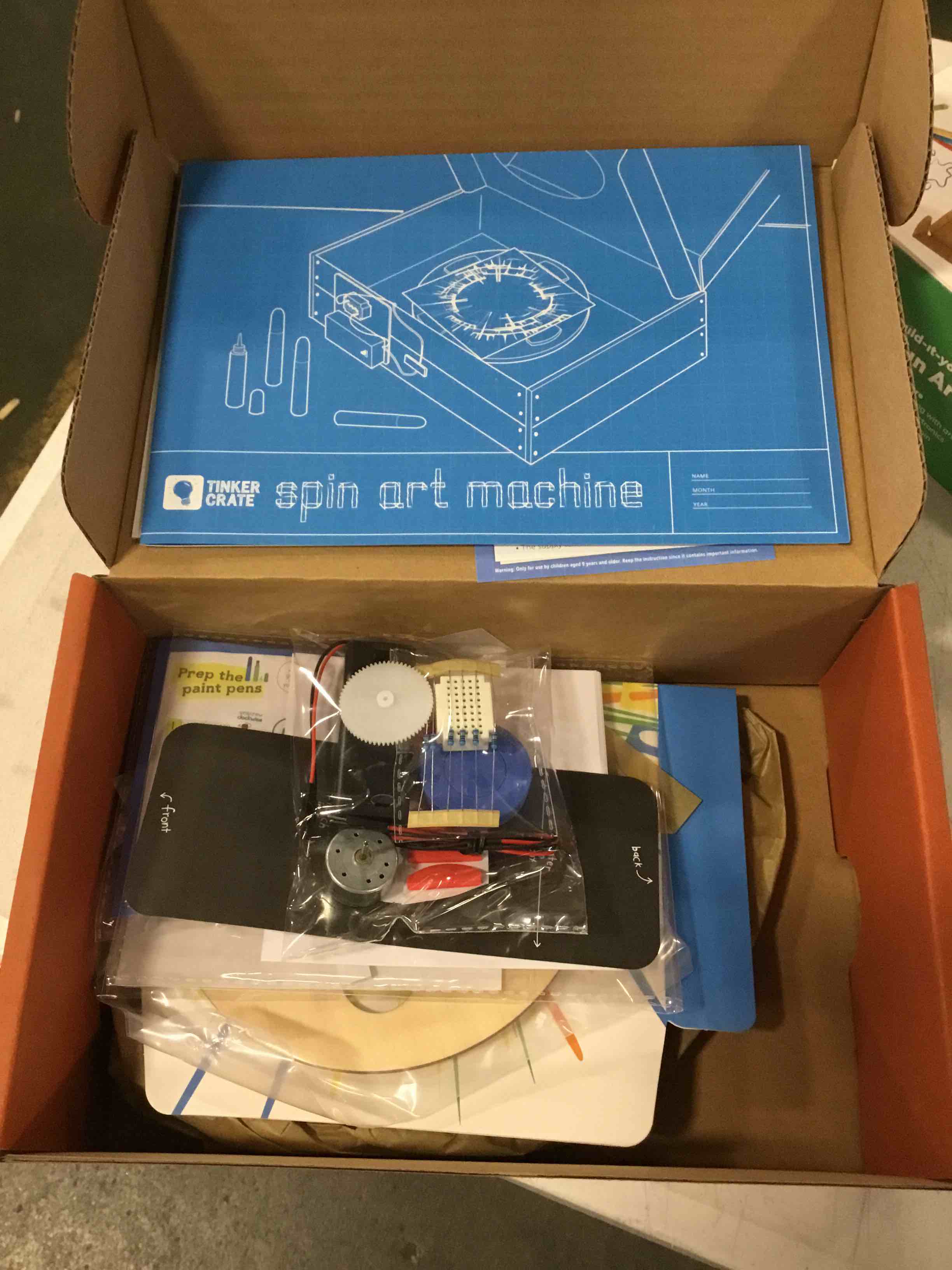 https://s3.amazonaws.com/lotting-images-prod/bidfta/GRA1479146_1735658833144.jpeg