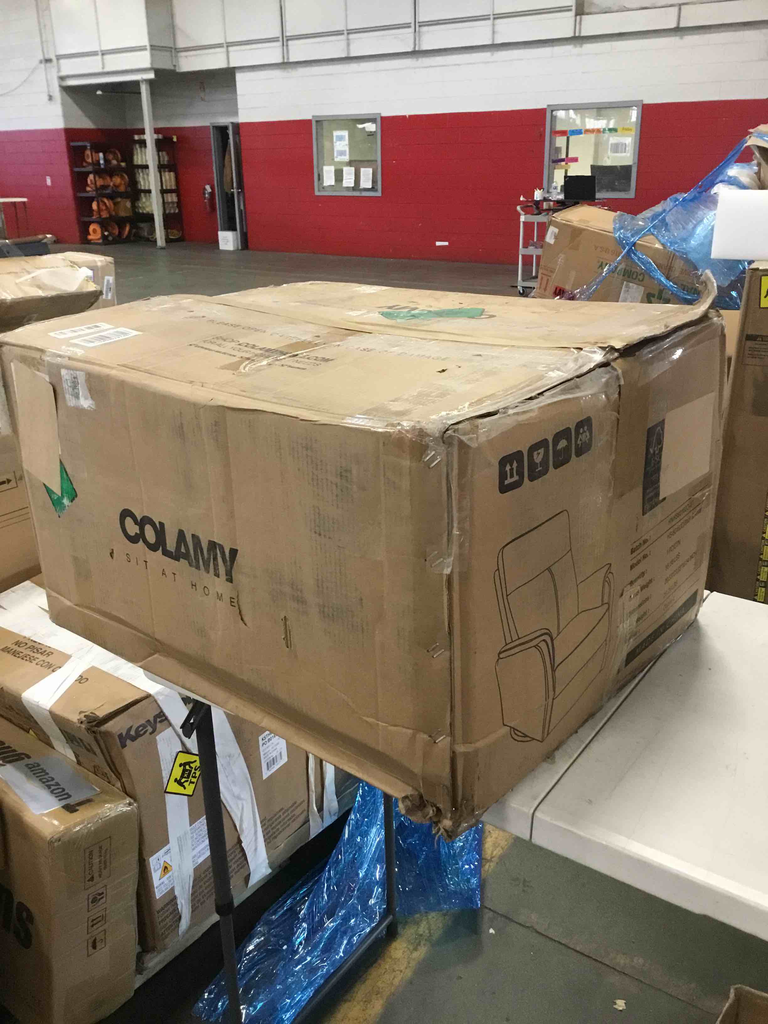 https://s3.amazonaws.com/lotting-images-prod/bidfta/GRA1479296_1735849401176.jpeg