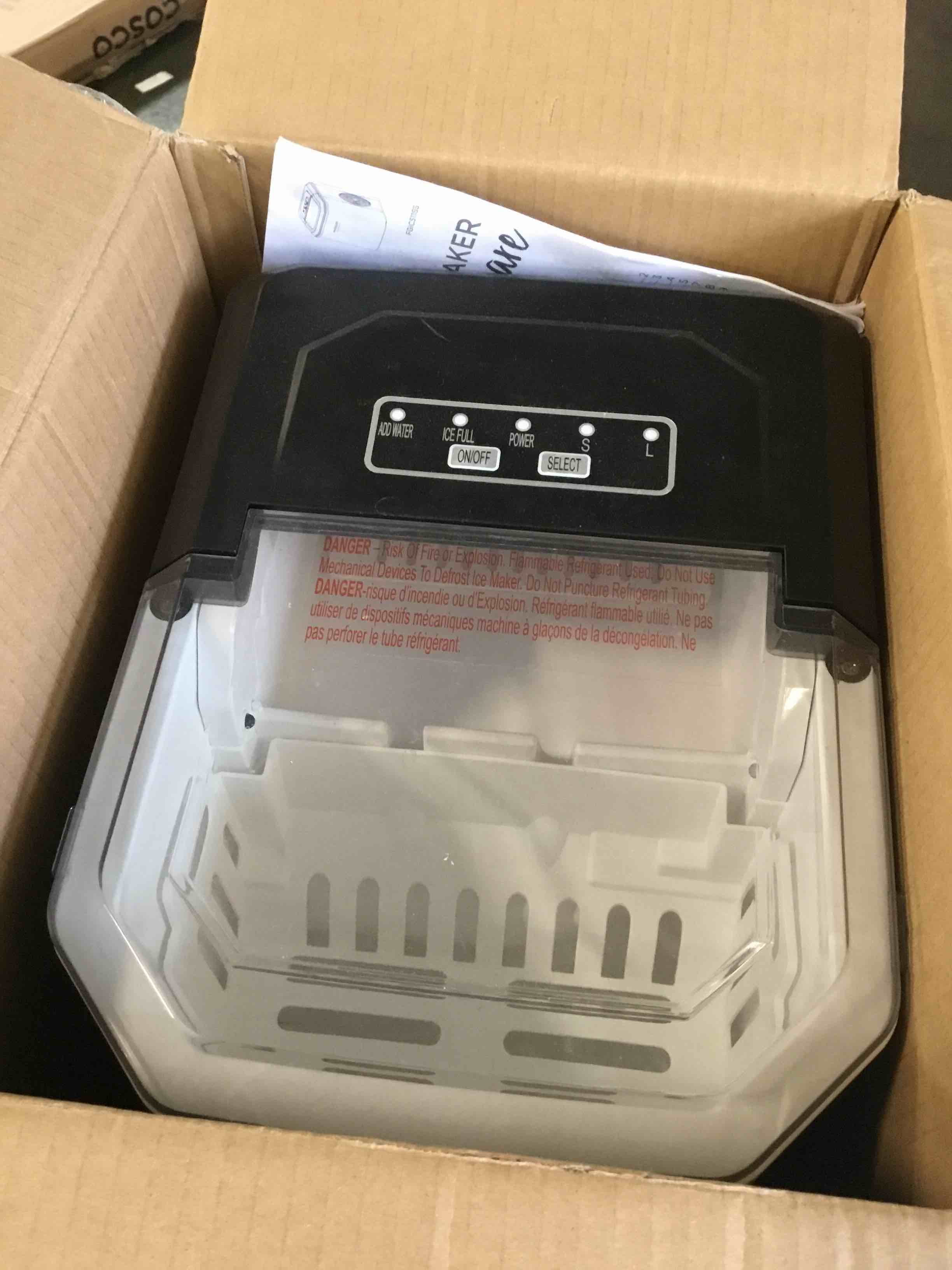 https://s3.amazonaws.com/lotting-images-prod/bidfta/GRA1479573_1752679525085.jpeg