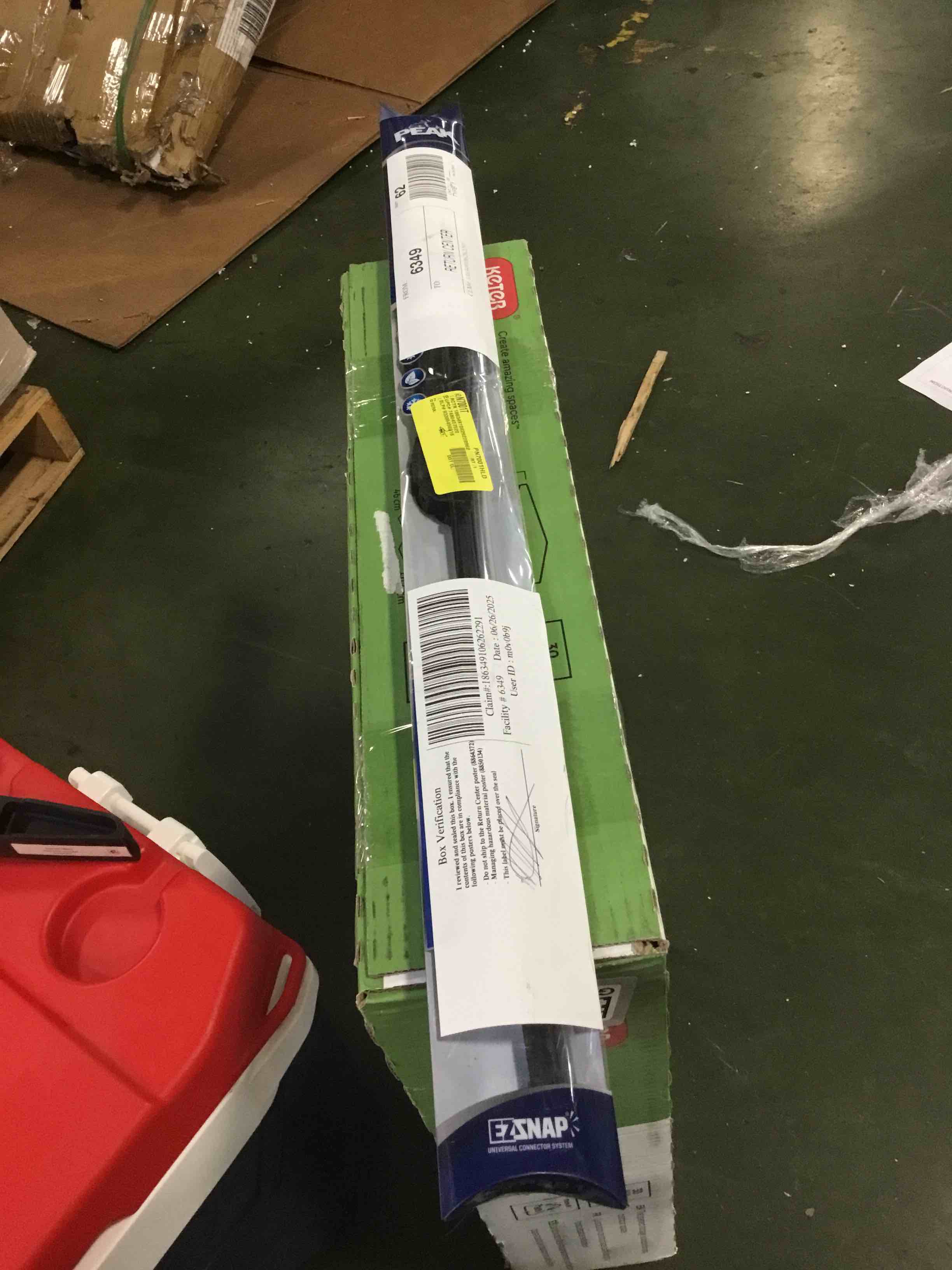 https://s3.amazonaws.com/lotting-images-prod/bidfta/GRA1479638_1752755725820.jpeg