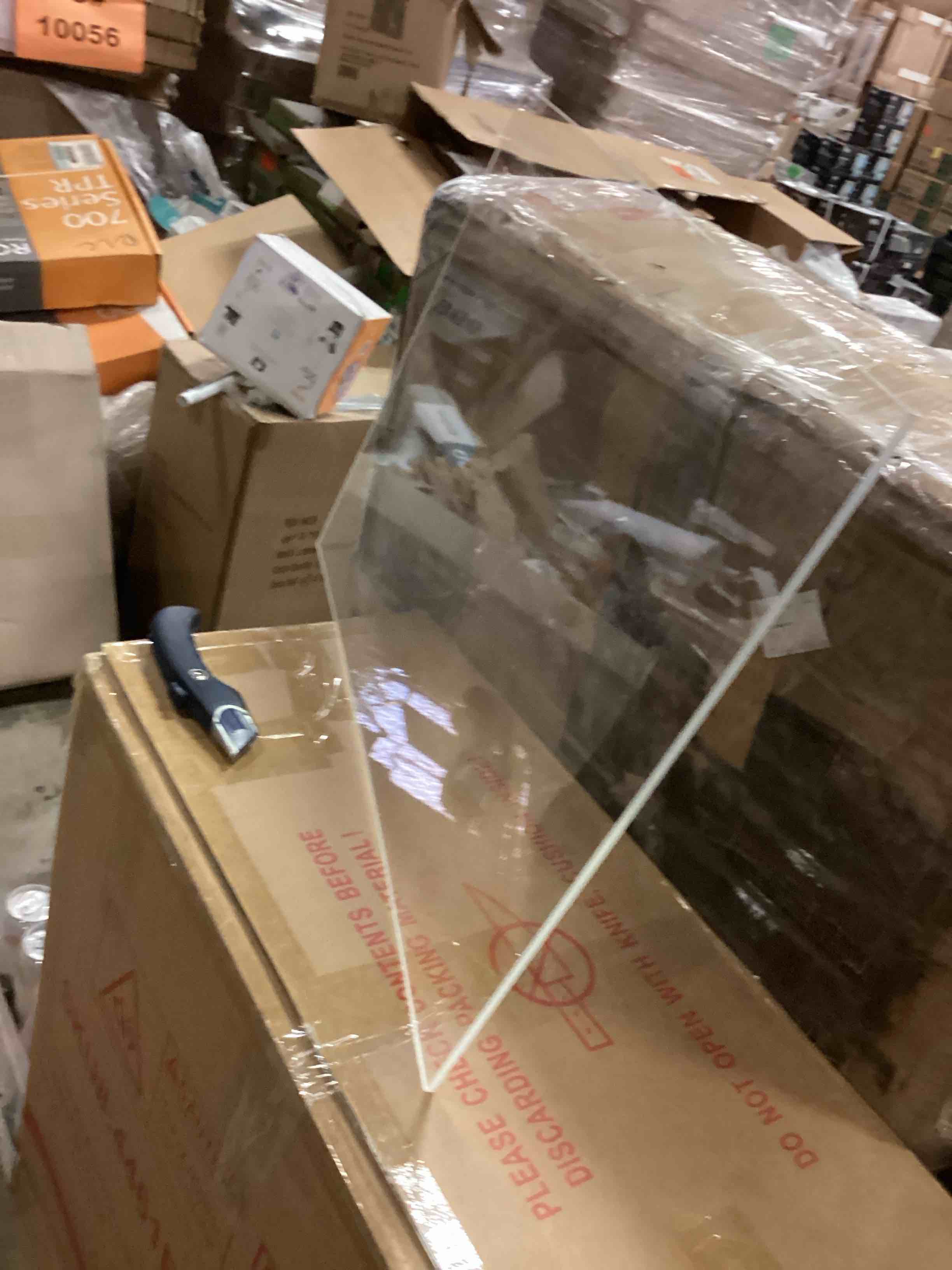 https://s3.amazonaws.com/lotting-images-prod/bidfta/GRA1504424_1750272101953.jpeg