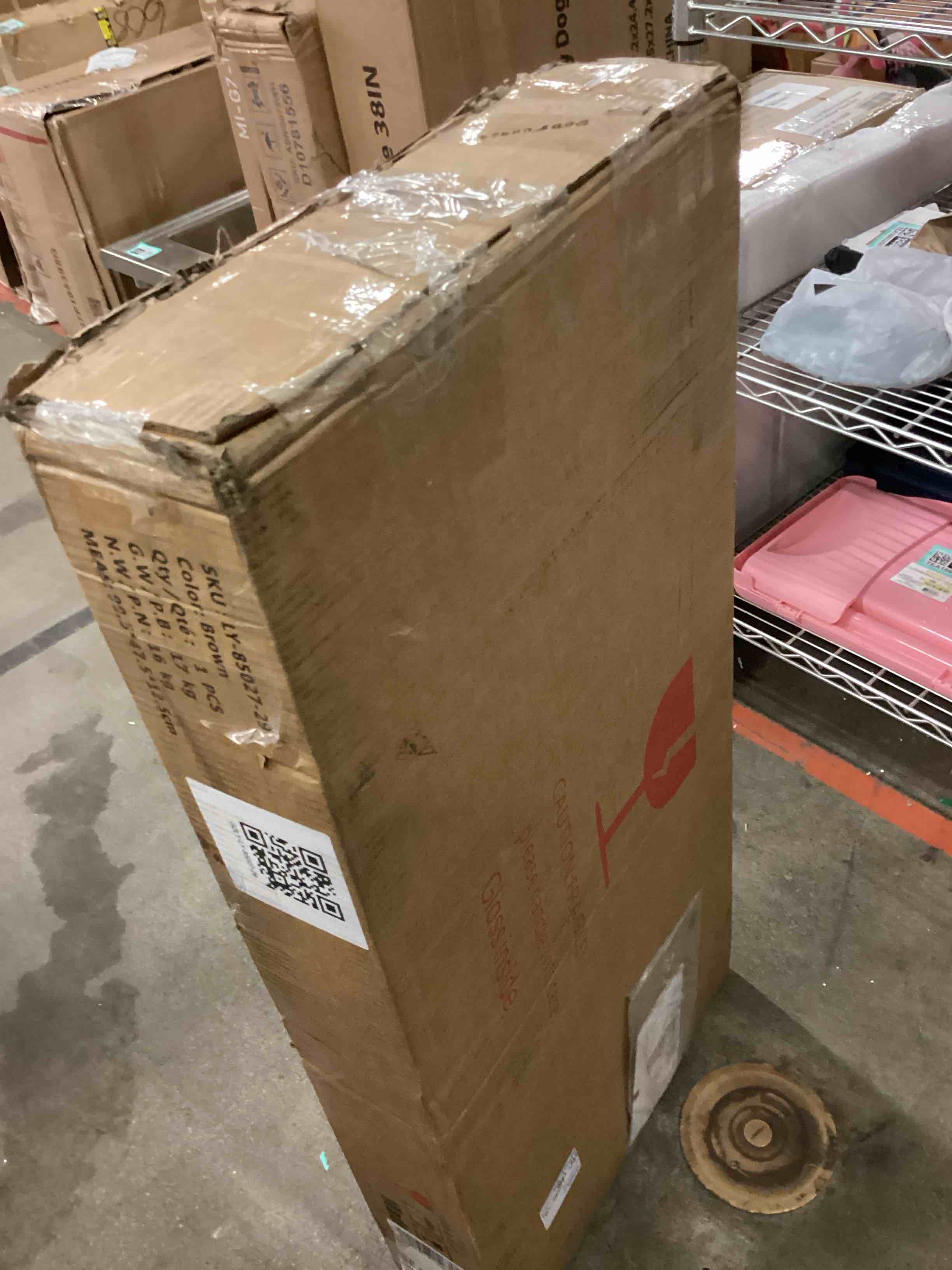 https://s3.amazonaws.com/lotting-images-prod/bidfta/GRA1504539_1750517566415.jpeg