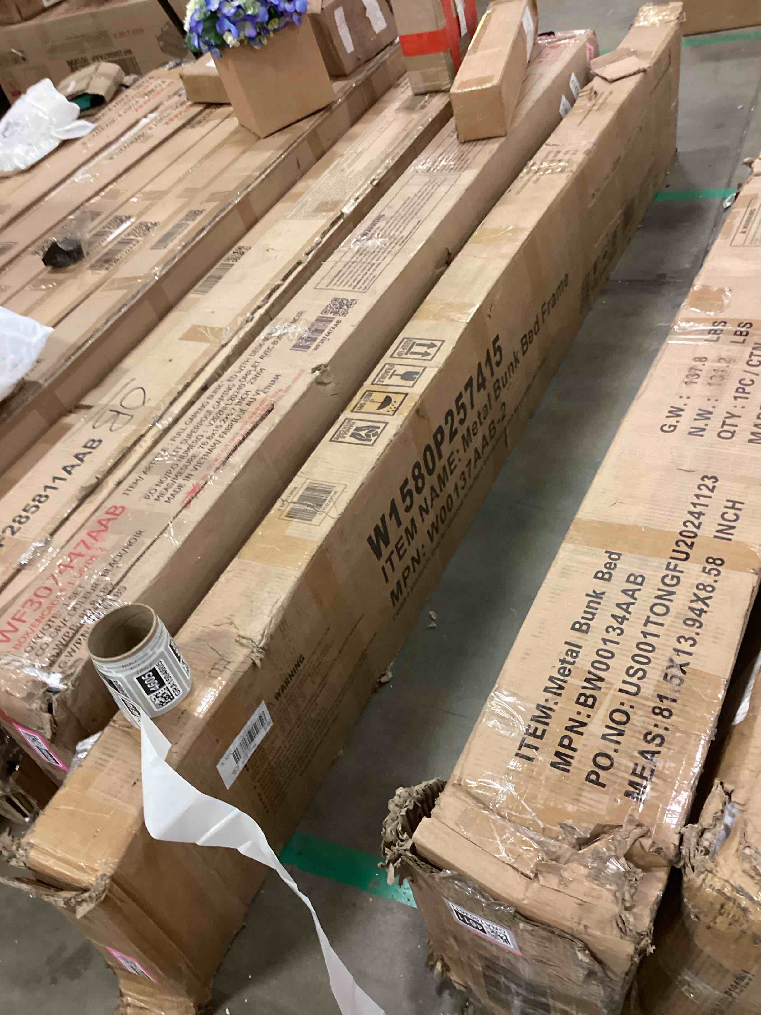 https://s3.amazonaws.com/lotting-images-prod/bidfta/GRA1504610_1750529412089.jpeg