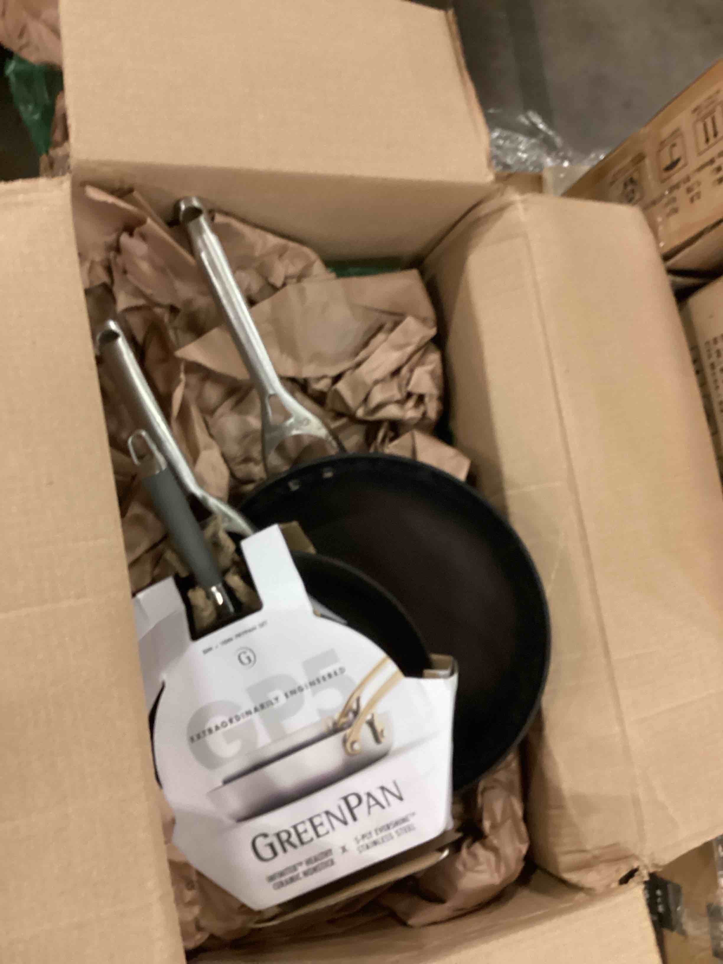 Assorted Cookware fryers Pans (Lot Of 3 Items)