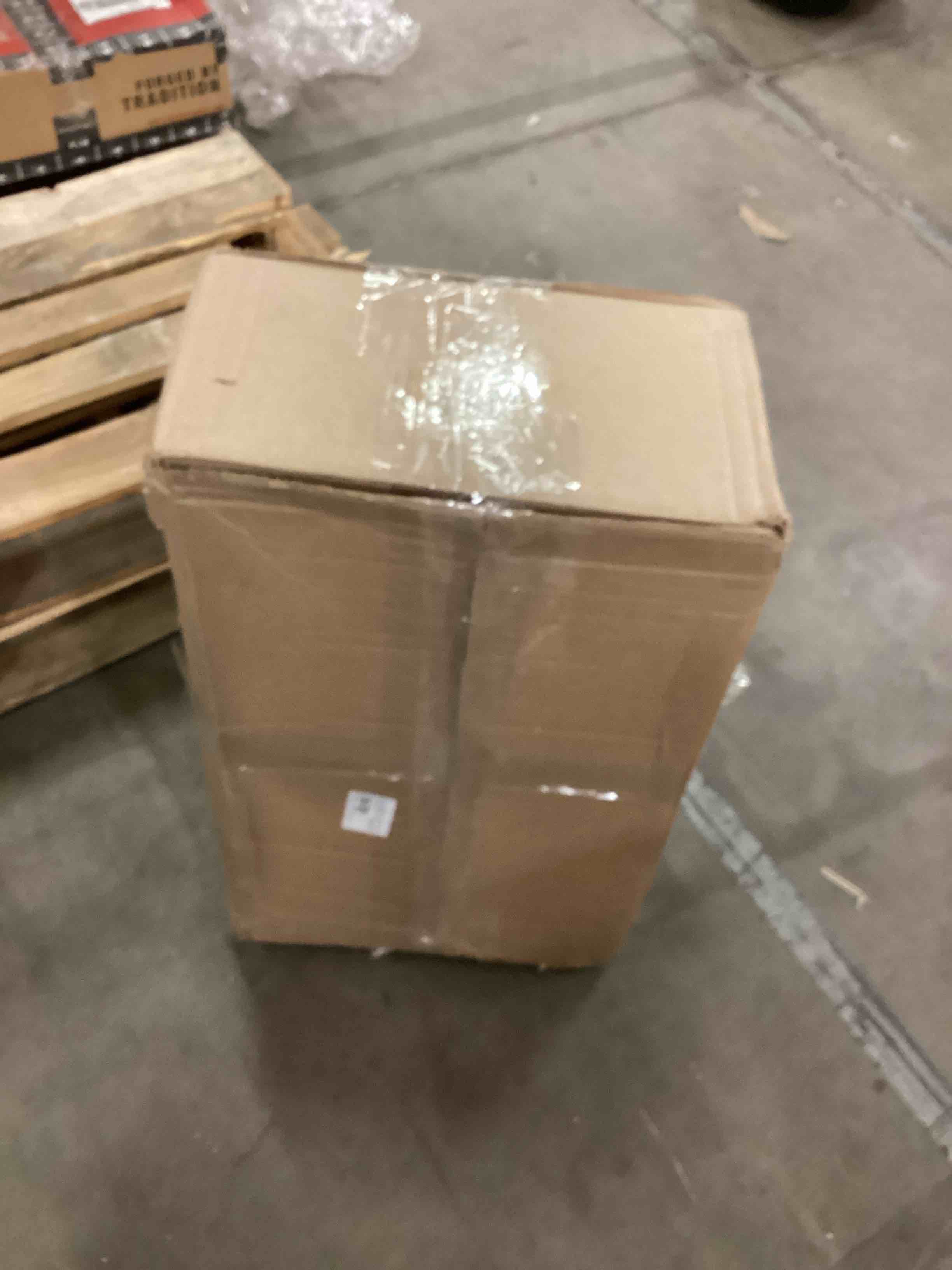 https://s3.amazonaws.com/lotting-images-prod/bidfta/GRA1504893_1751298230205.jpeg