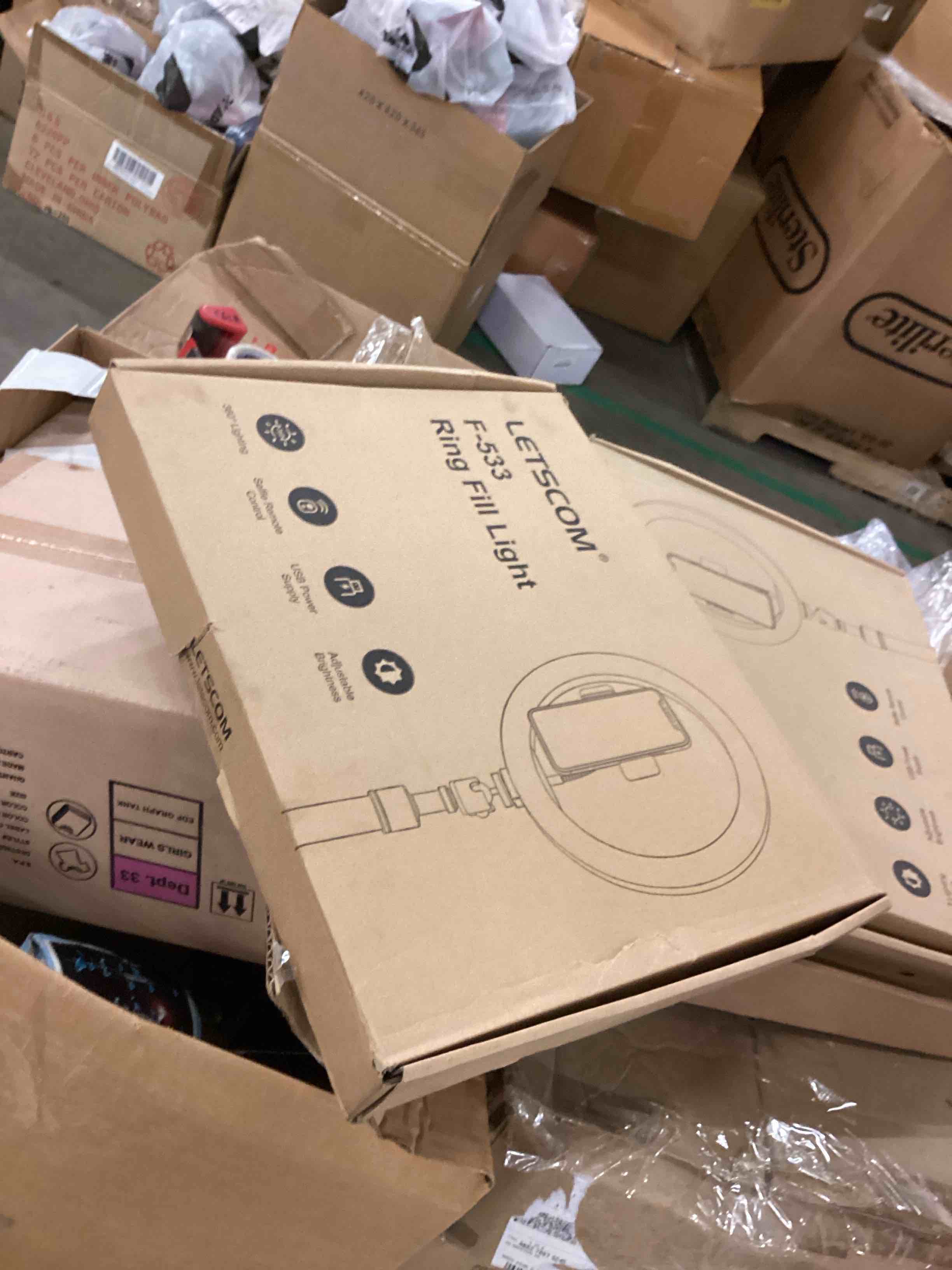 https://s3.amazonaws.com/lotting-images-prod/bidfta/GRA1504906_1751315931217.jpeg