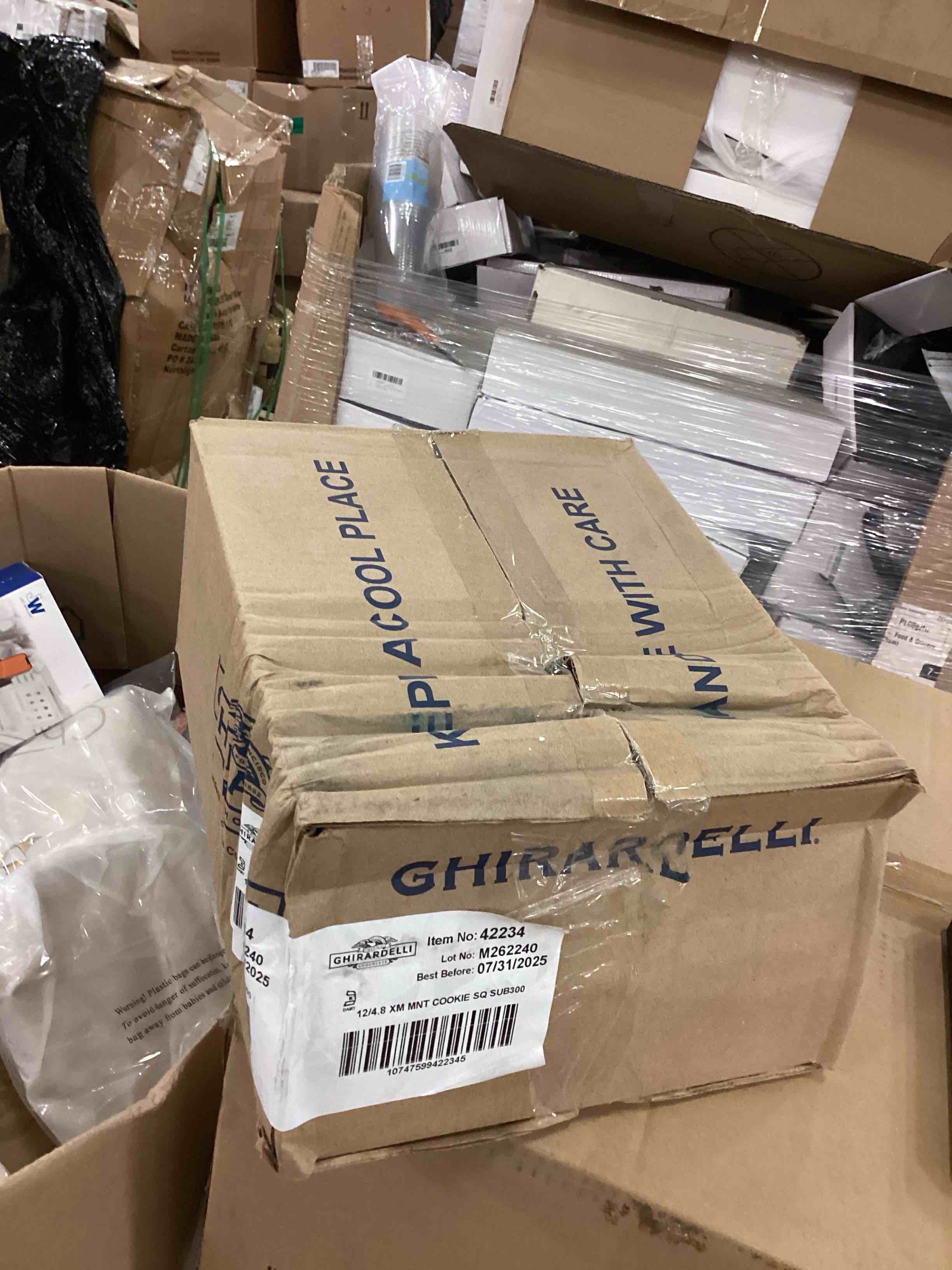 https://s3.amazonaws.com/lotting-images-prod/bidfta/GRA1504915_1751313704047.jpeg