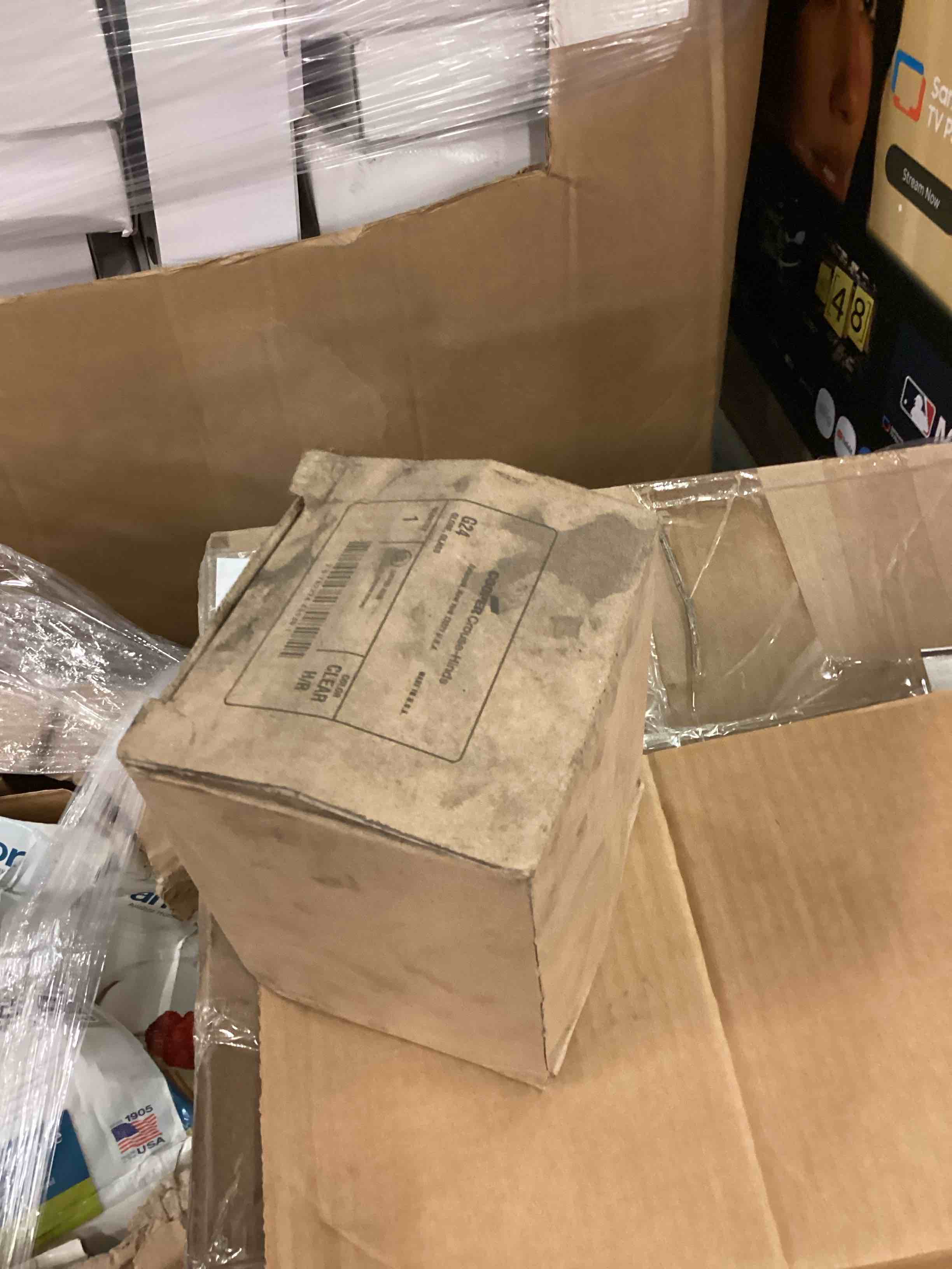https://s3.amazonaws.com/lotting-images-prod/bidfta/GRA1504931_1751317106103.jpeg