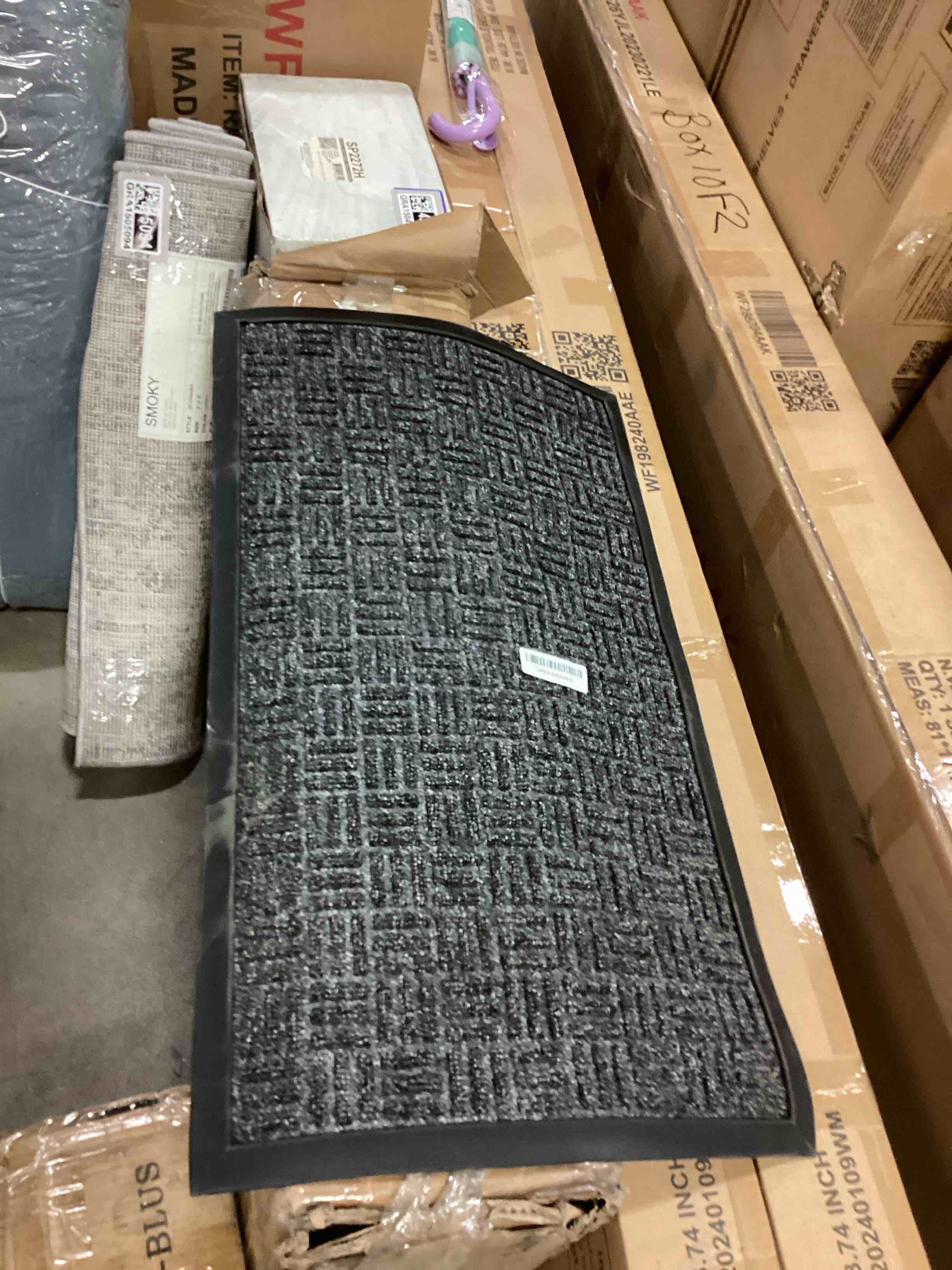https://s3.amazonaws.com/lotting-images-prod/bidfta/GRA1505093_1751641666244.jpeg