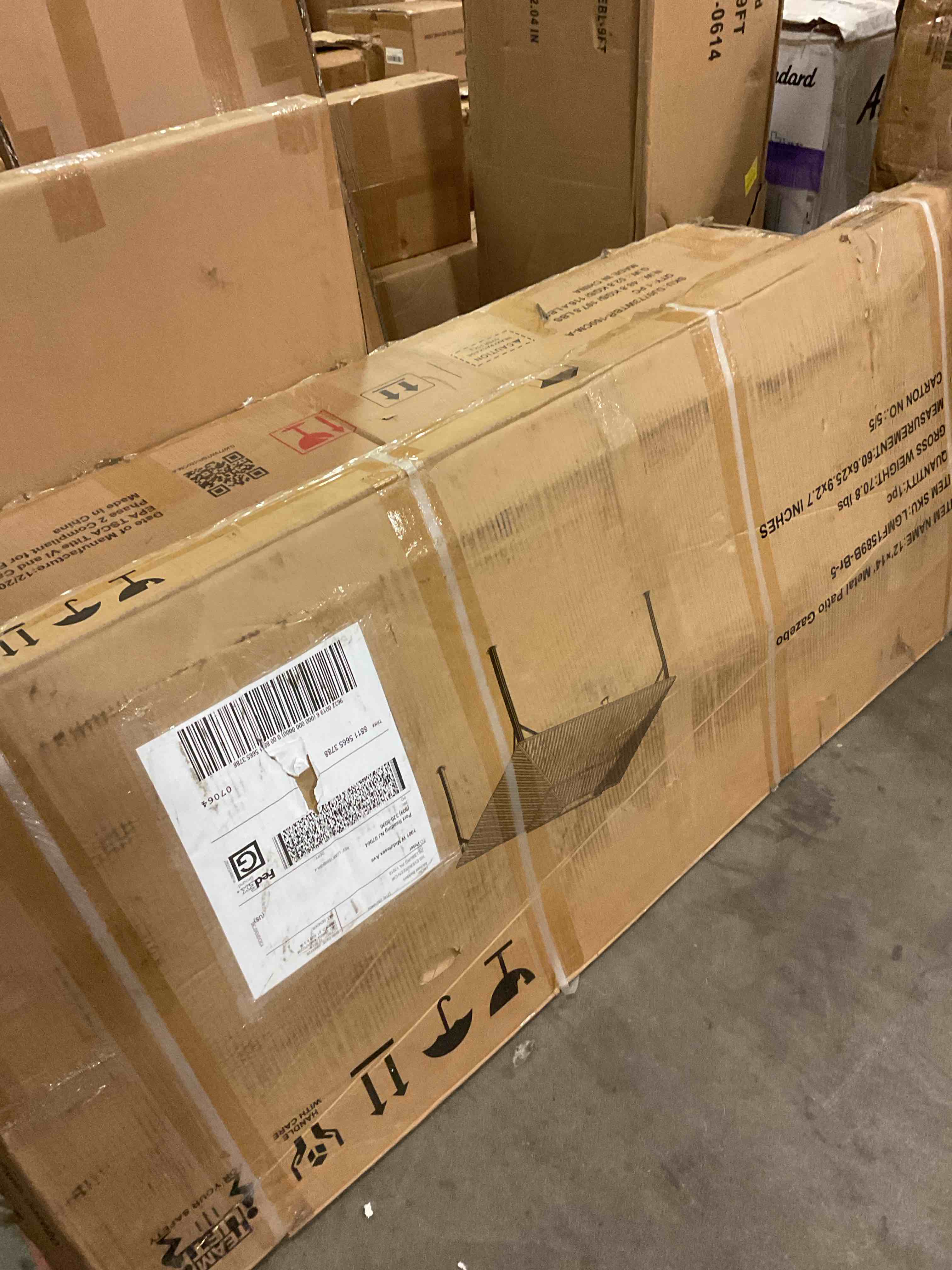 https://s3.amazonaws.com/lotting-images-prod/bidfta/GRA1505340_1753112884942.jpeg