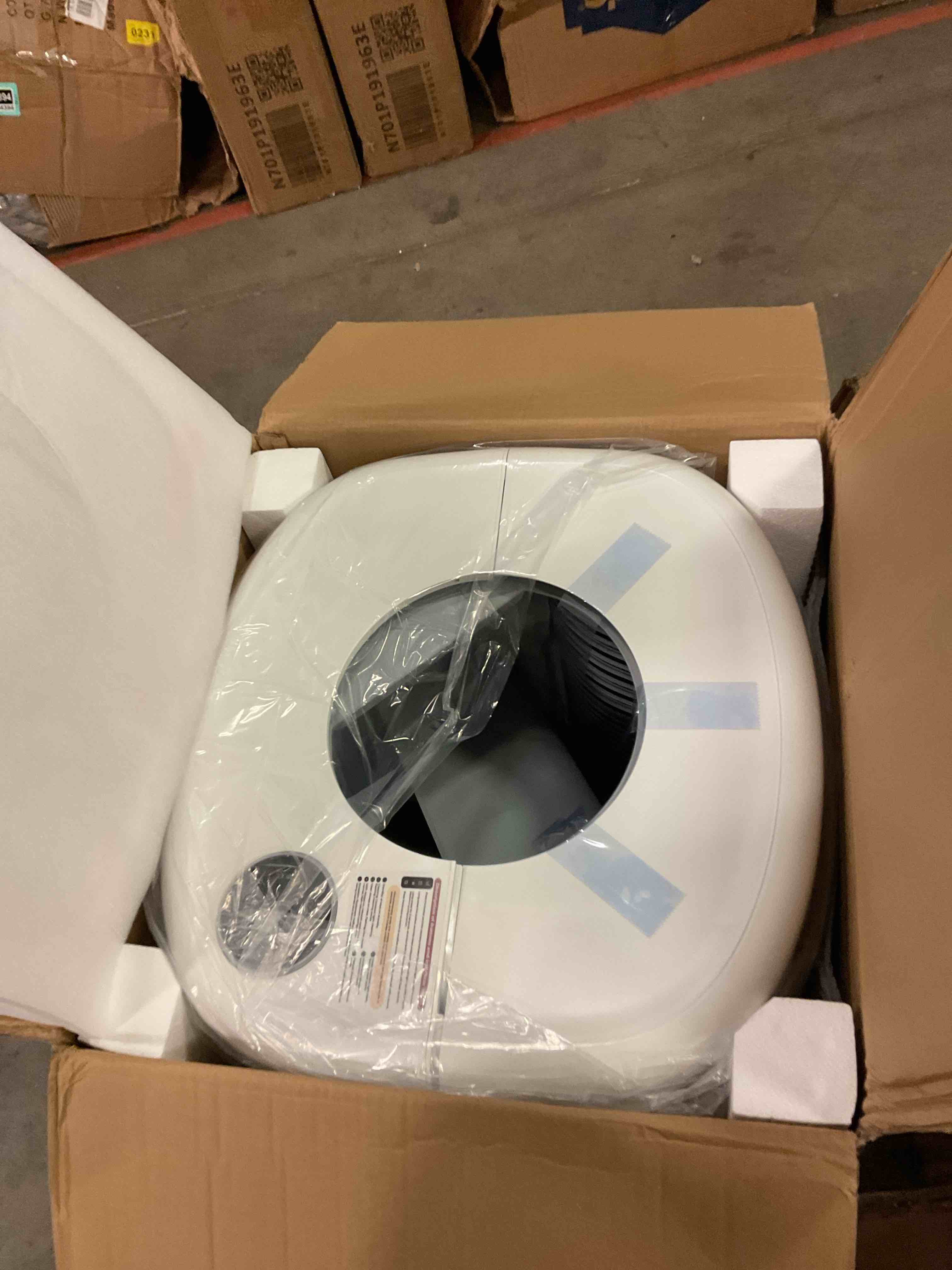 https://s3.amazonaws.com/lotting-images-prod/bidfta/GRA1505347_1753115487878.jpeg