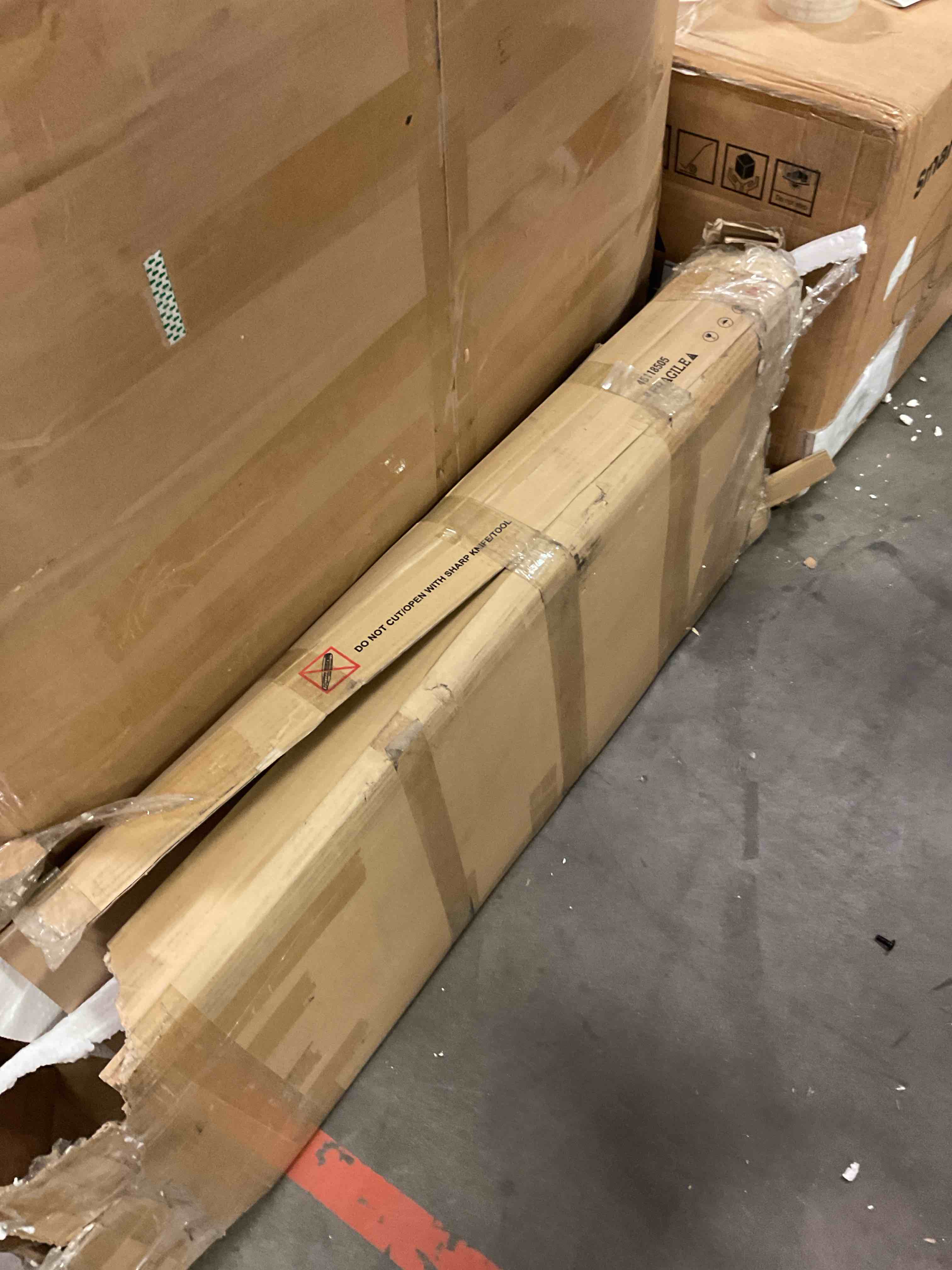https://s3.amazonaws.com/lotting-images-prod/bidfta/GRA1505349_1753123013199.jpeg