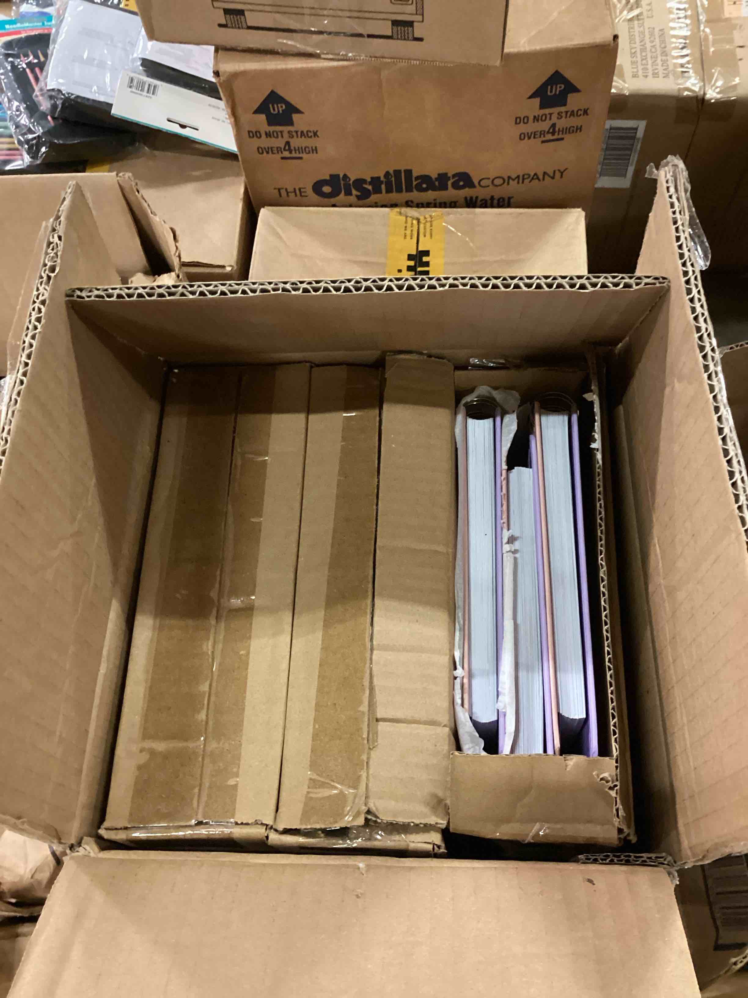 https://s3.amazonaws.com/lotting-images-prod/bidfta/GRA1505498_1754318810323.jpeg