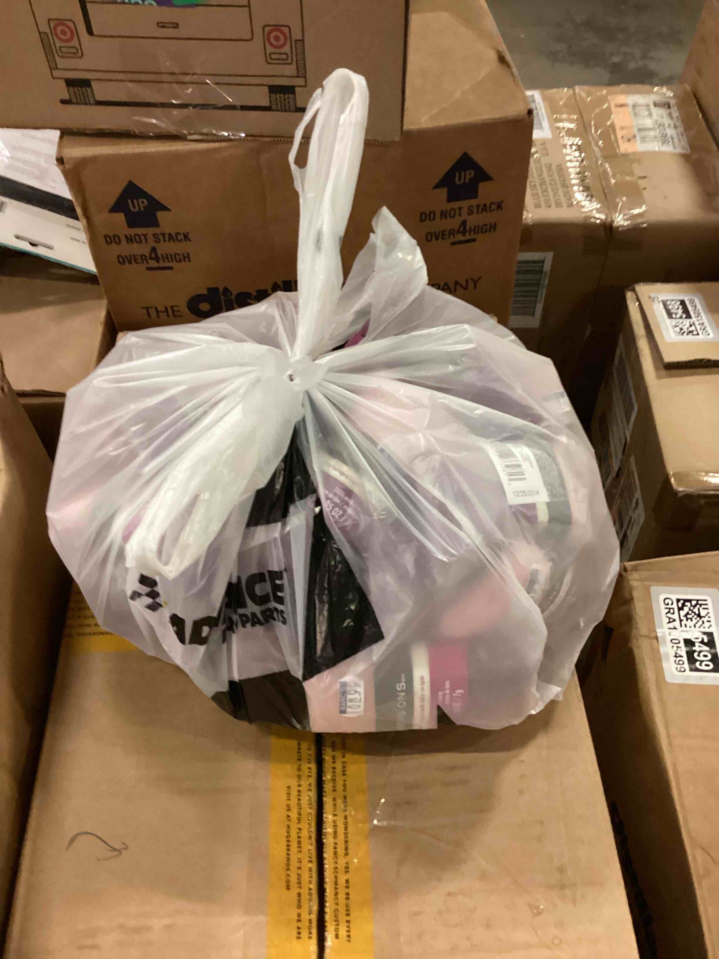 https://s3.amazonaws.com/lotting-images-prod/bidfta/GRA1505500_1754319290100.jpeg