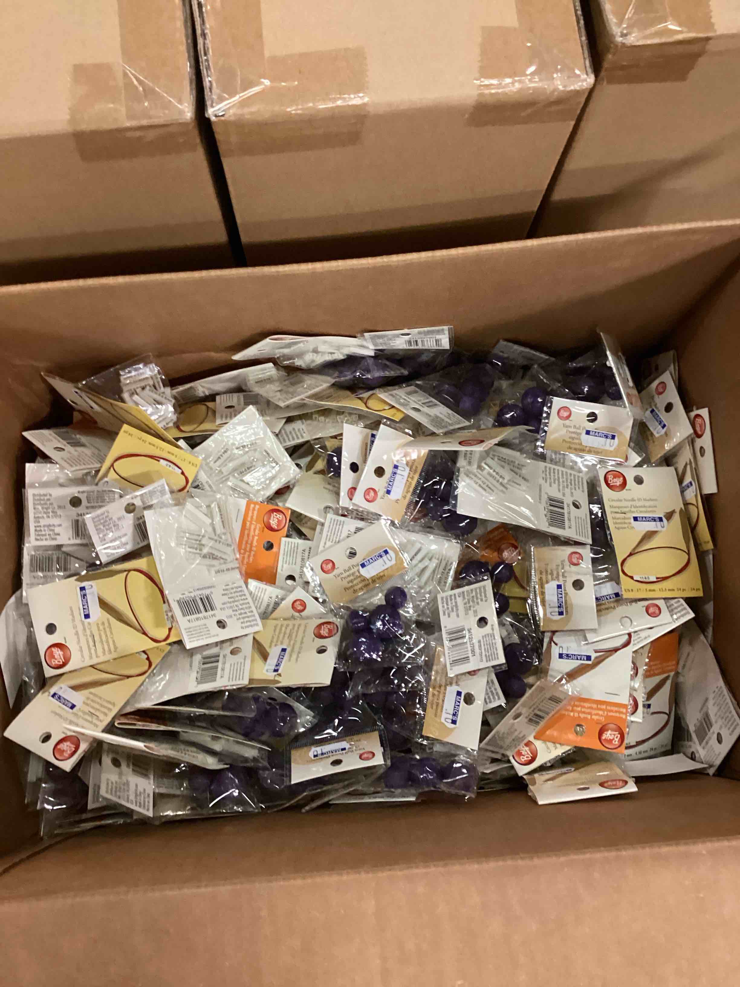 https://s3.amazonaws.com/lotting-images-prod/bidfta/GRA1505531_1754341593947.jpeg