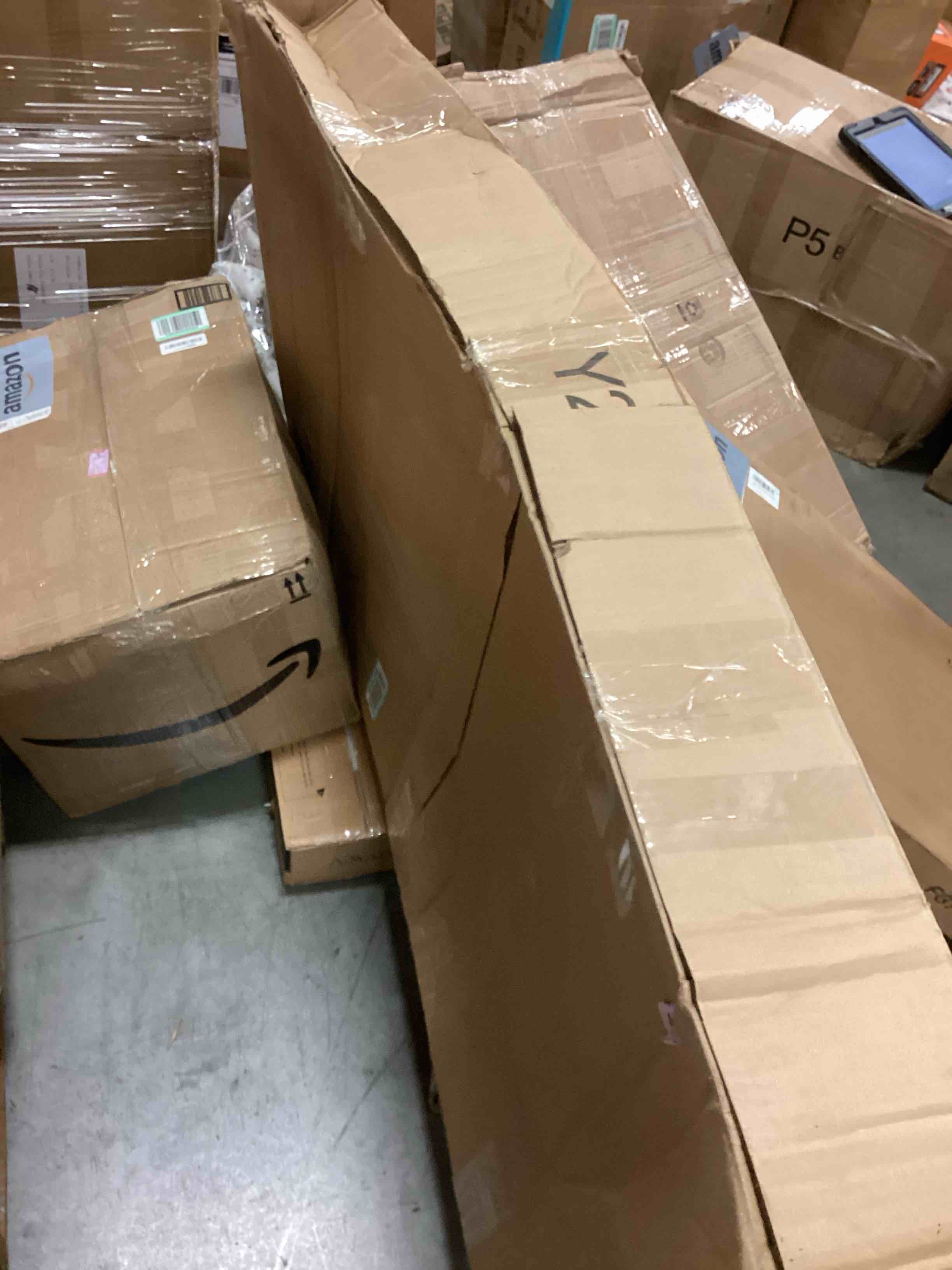 https://s3.amazonaws.com/lotting-images-prod/bidfta/GRA1505664_1754666845973.jpeg