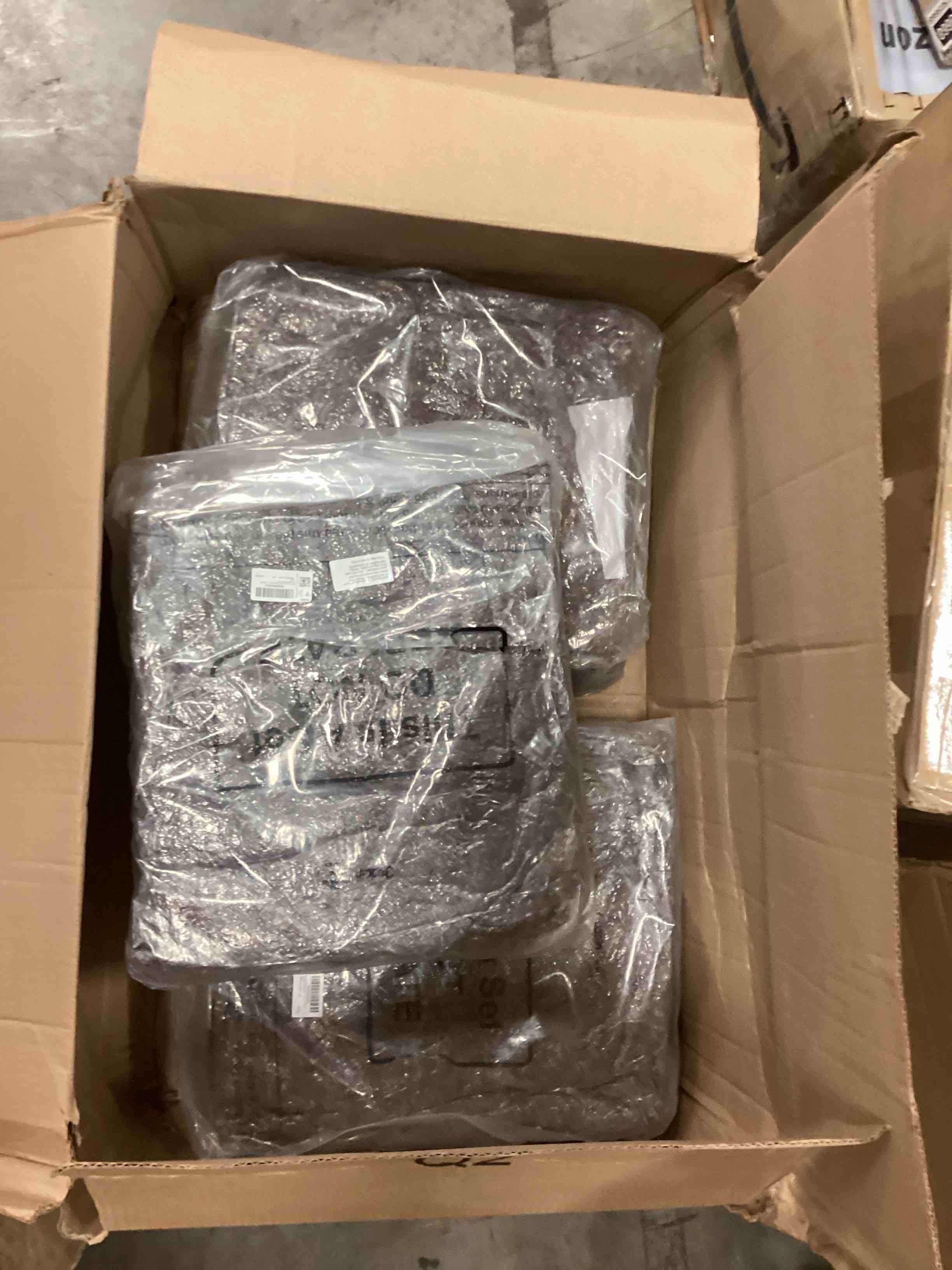 https://s3.amazonaws.com/lotting-images-prod/bidfta/GRA1505671_1754668466845.jpeg