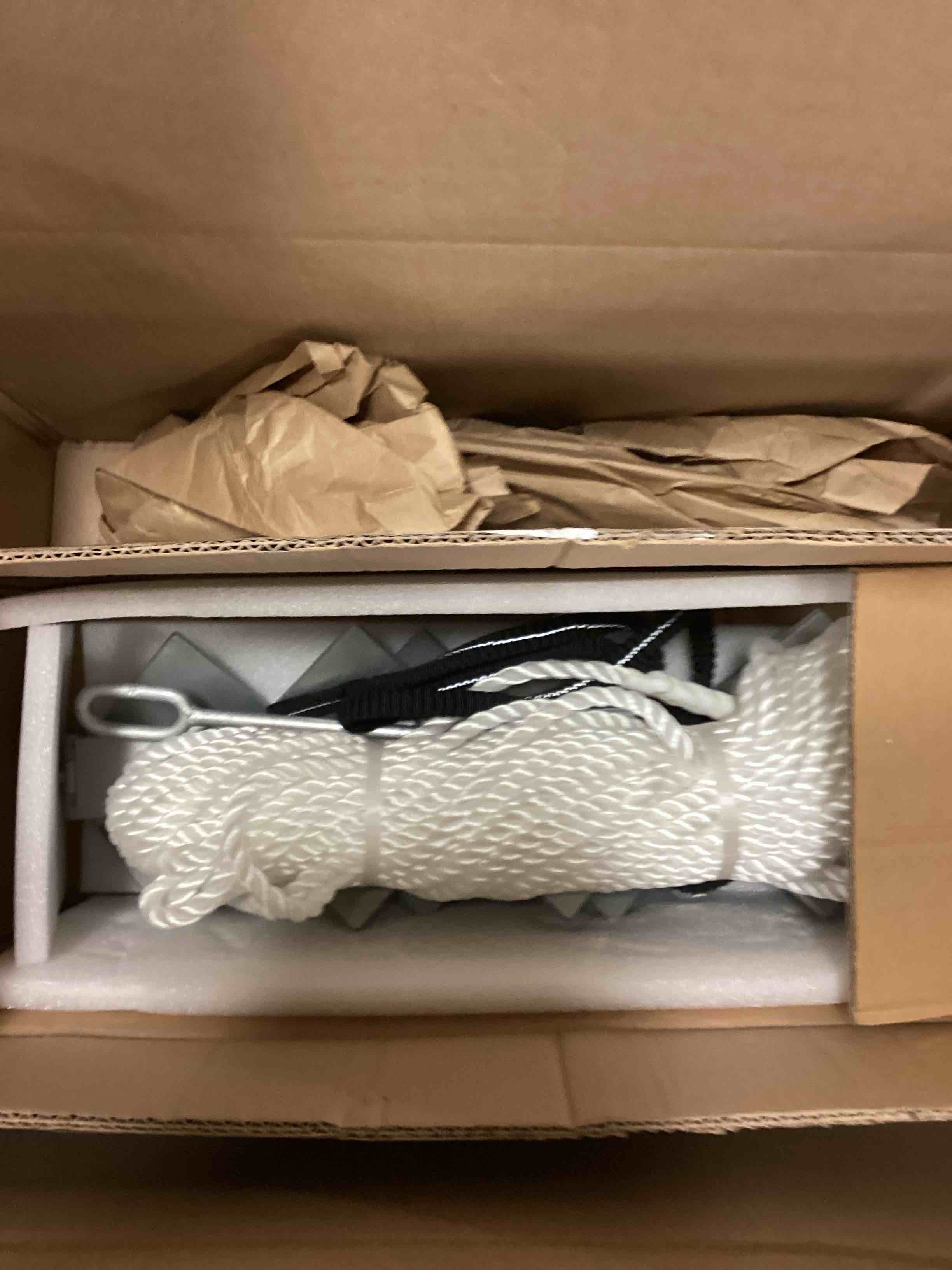 https://s3.amazonaws.com/lotting-images-prod/bidfta/GRA1505678_1754670643516.jpeg
