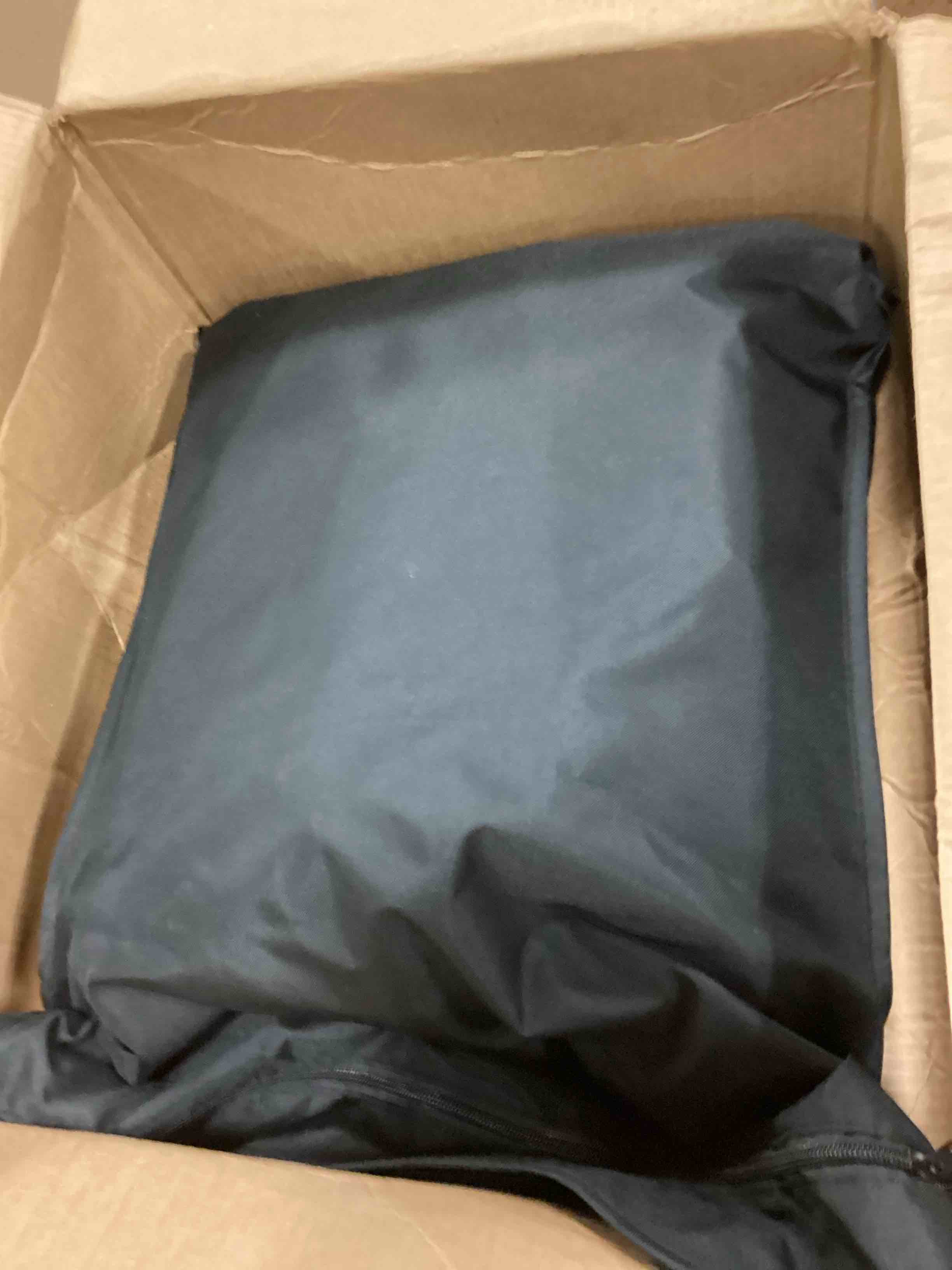 https://s3.amazonaws.com/lotting-images-prod/bidfta/GRA1505687_1754677318073.jpeg
