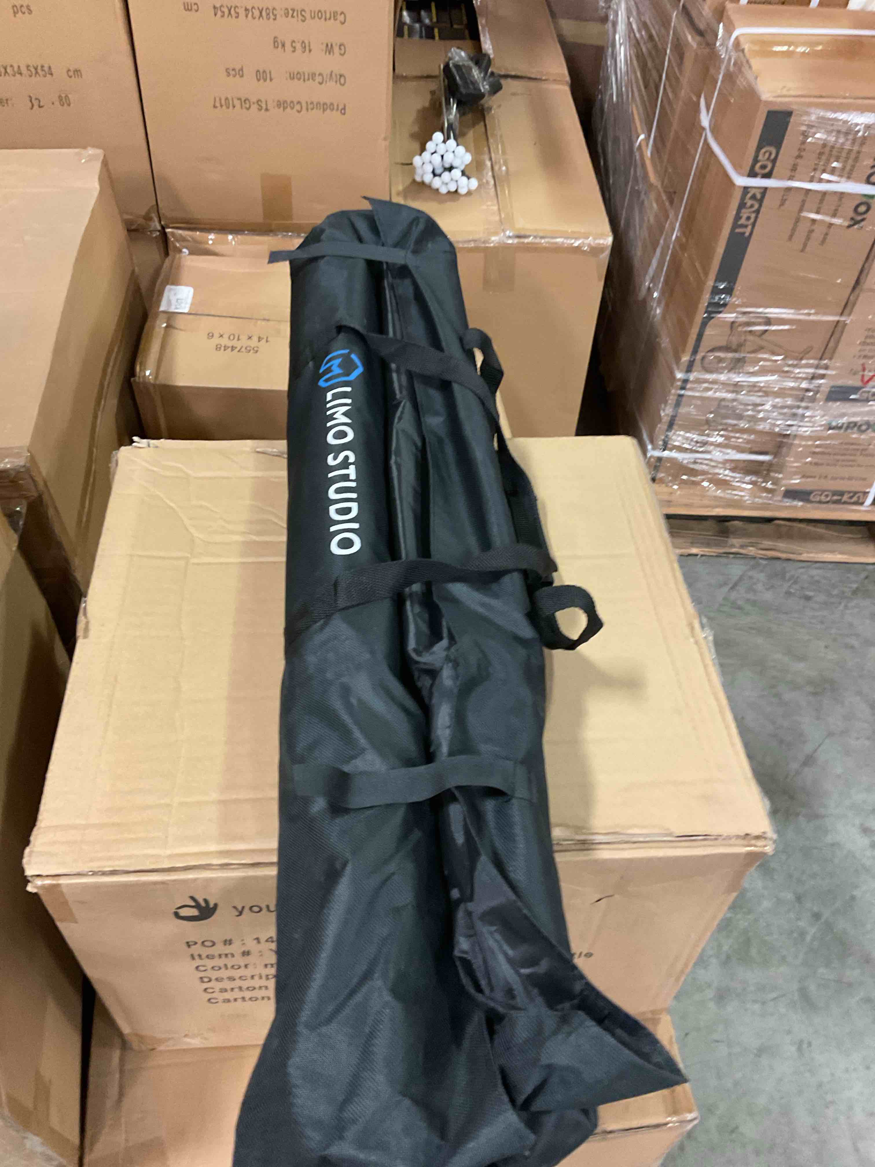 https://s3.amazonaws.com/lotting-images-prod/bidfta/GRA1505732_1754923850238.jpeg