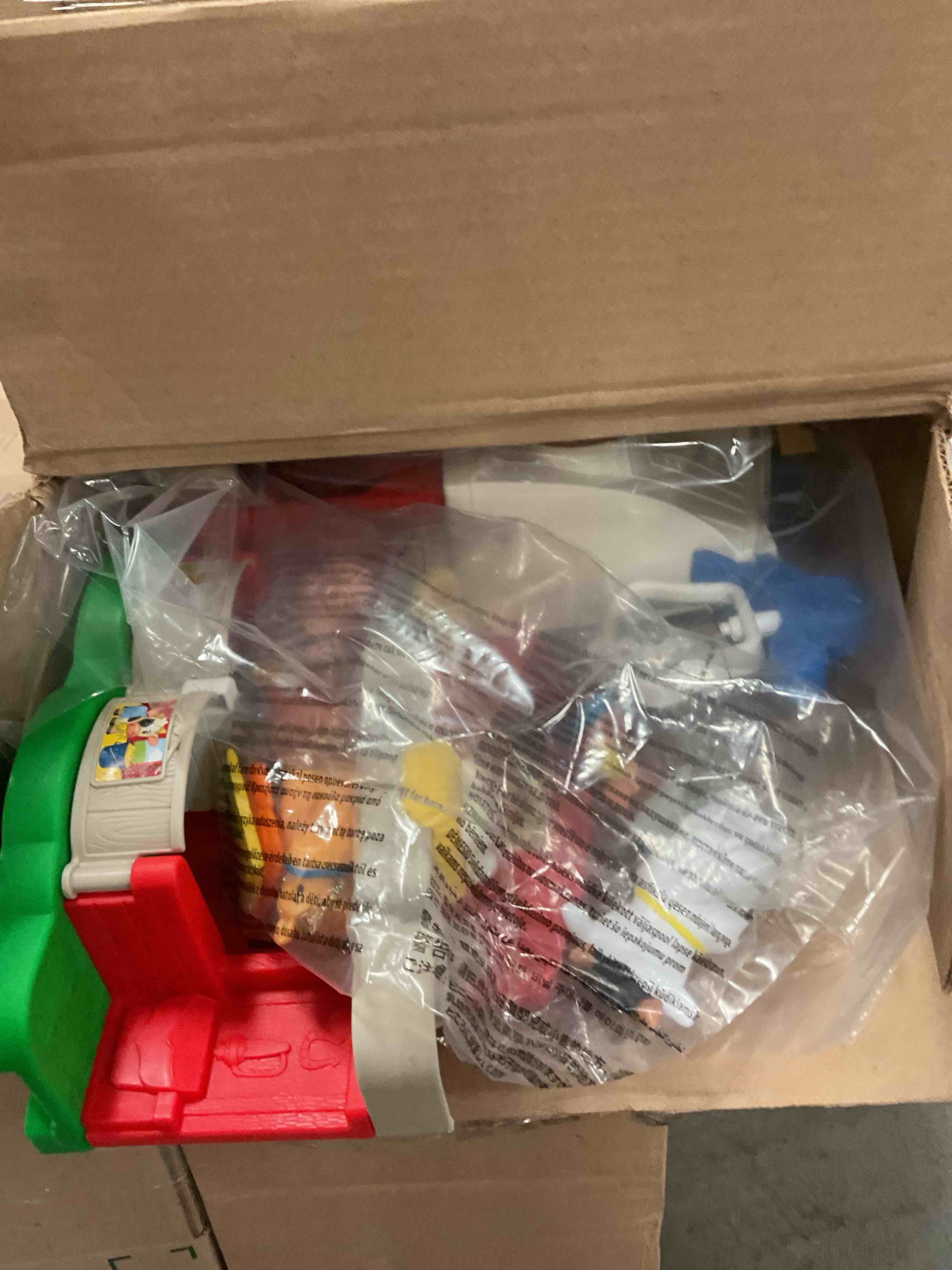 https://s3.amazonaws.com/lotting-images-prod/bidfta/GRA1505742_1754926129891.jpeg