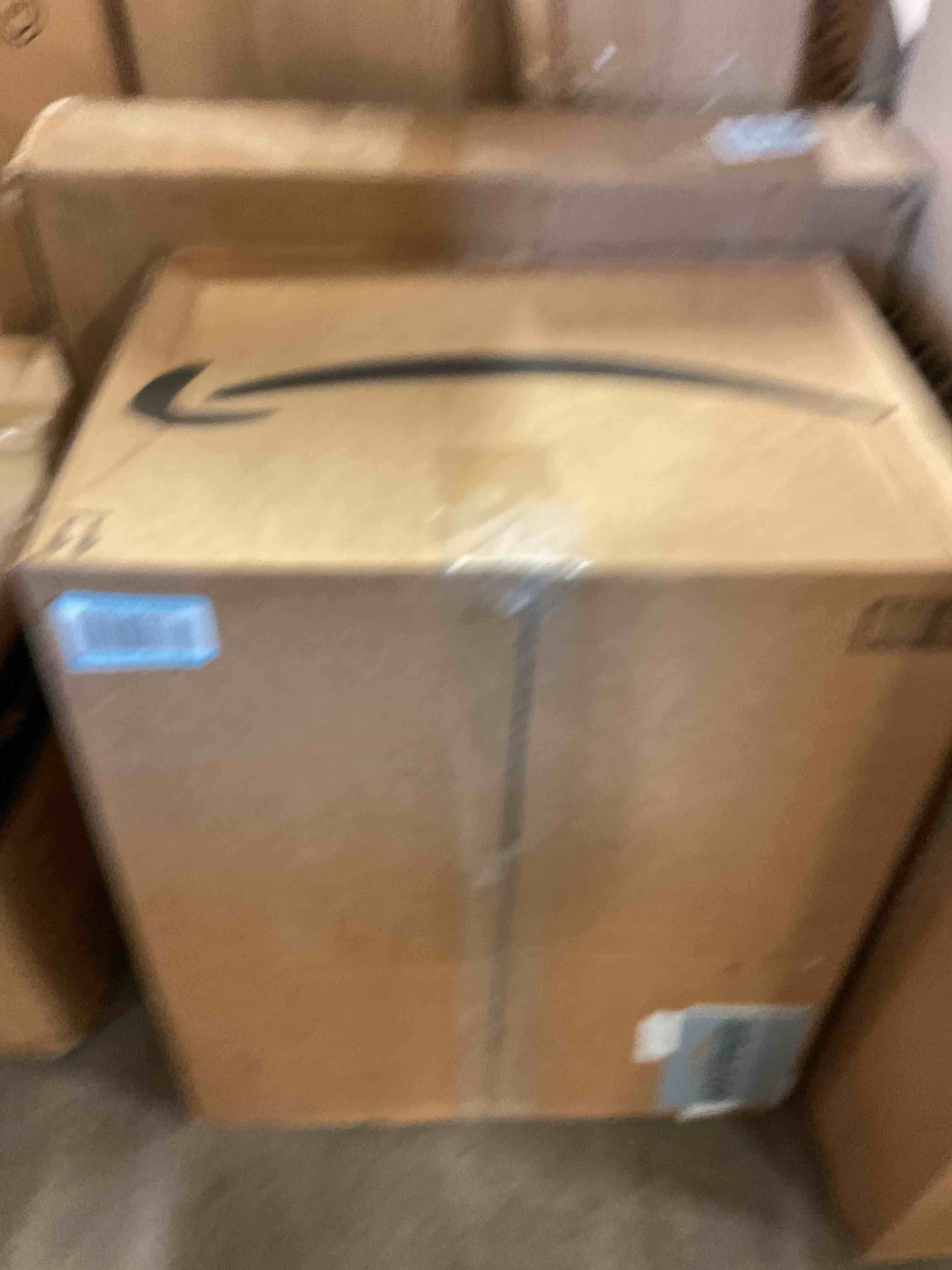 https://s3.amazonaws.com/lotting-images-prod/bidfta/GRA1505975_1755526657677.jpeg