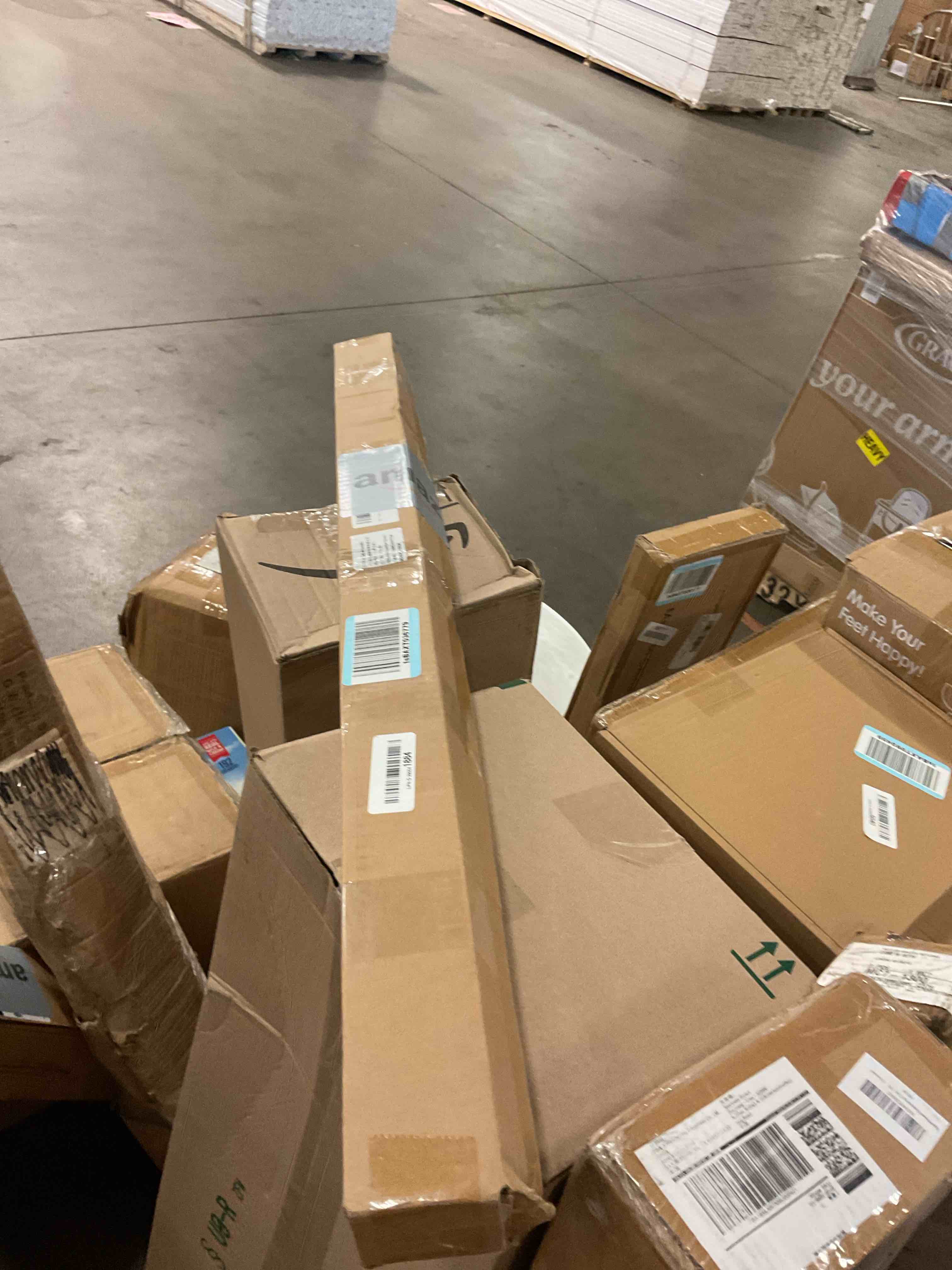 https://s3.amazonaws.com/lotting-images-prod/bidfta/GRA1505984_1755527490157.jpeg