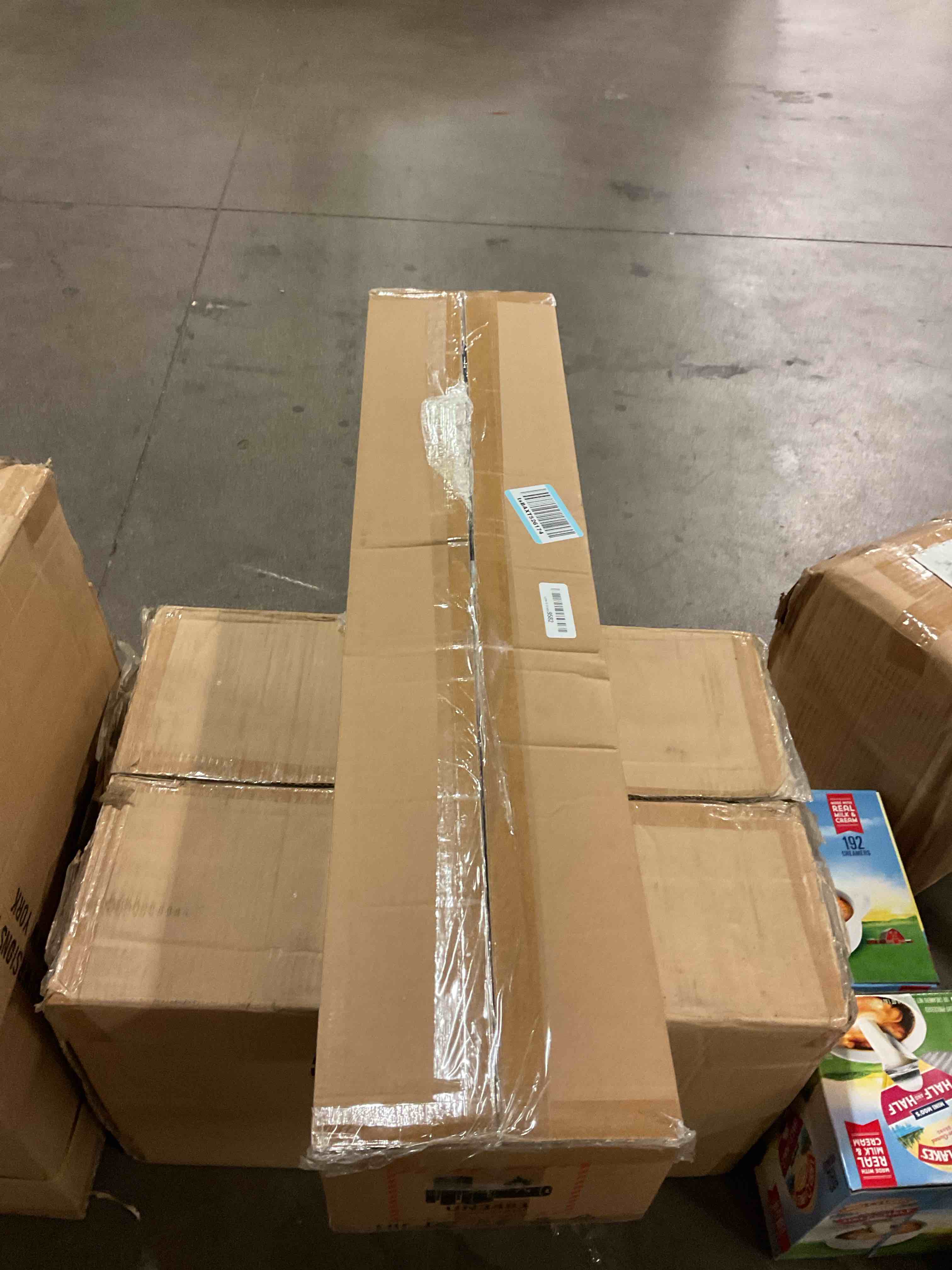 https://s3.amazonaws.com/lotting-images-prod/bidfta/GRA1506007_1755528996625.jpeg