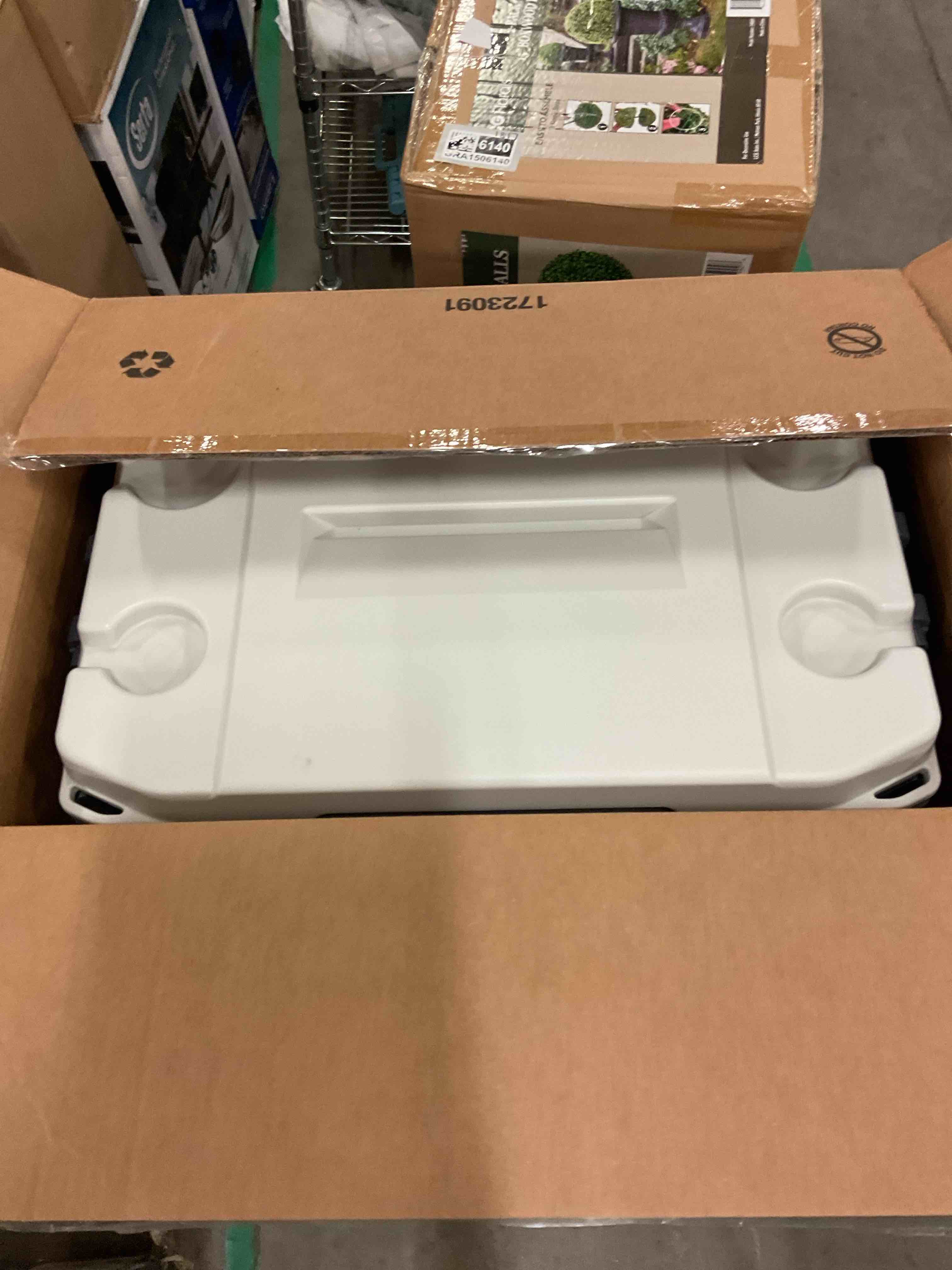 https://s3.amazonaws.com/lotting-images-prod/bidfta/GRA1506144_1755612404462.jpeg