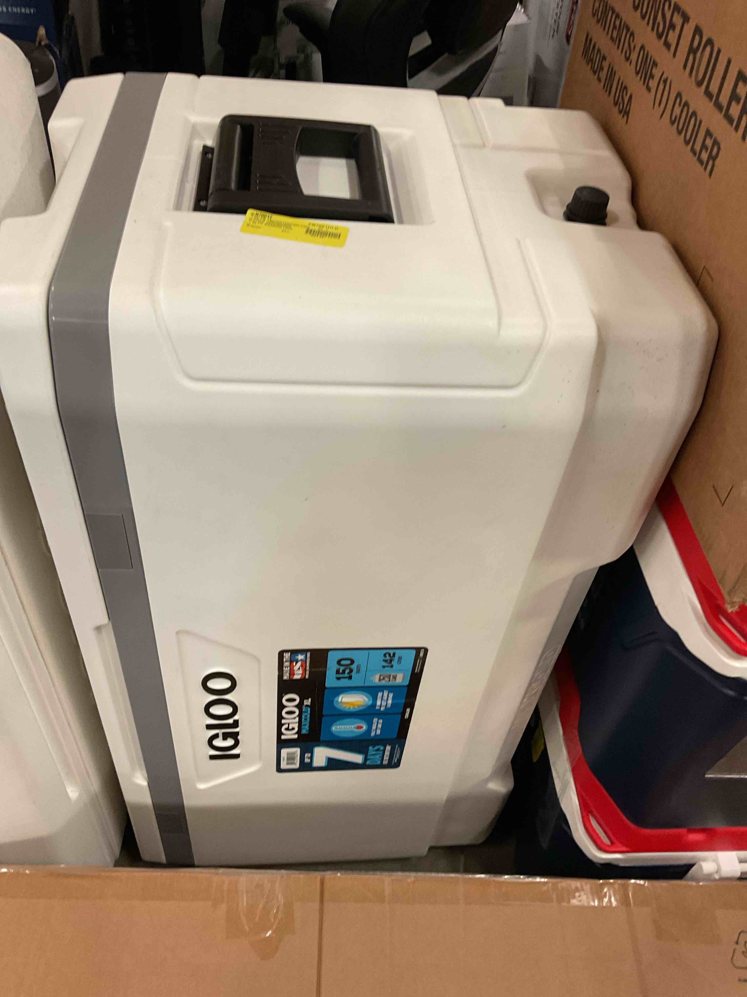 https://s3.amazonaws.com/lotting-images-prod/bidfta/GRA1506148_1755612699607.jpeg