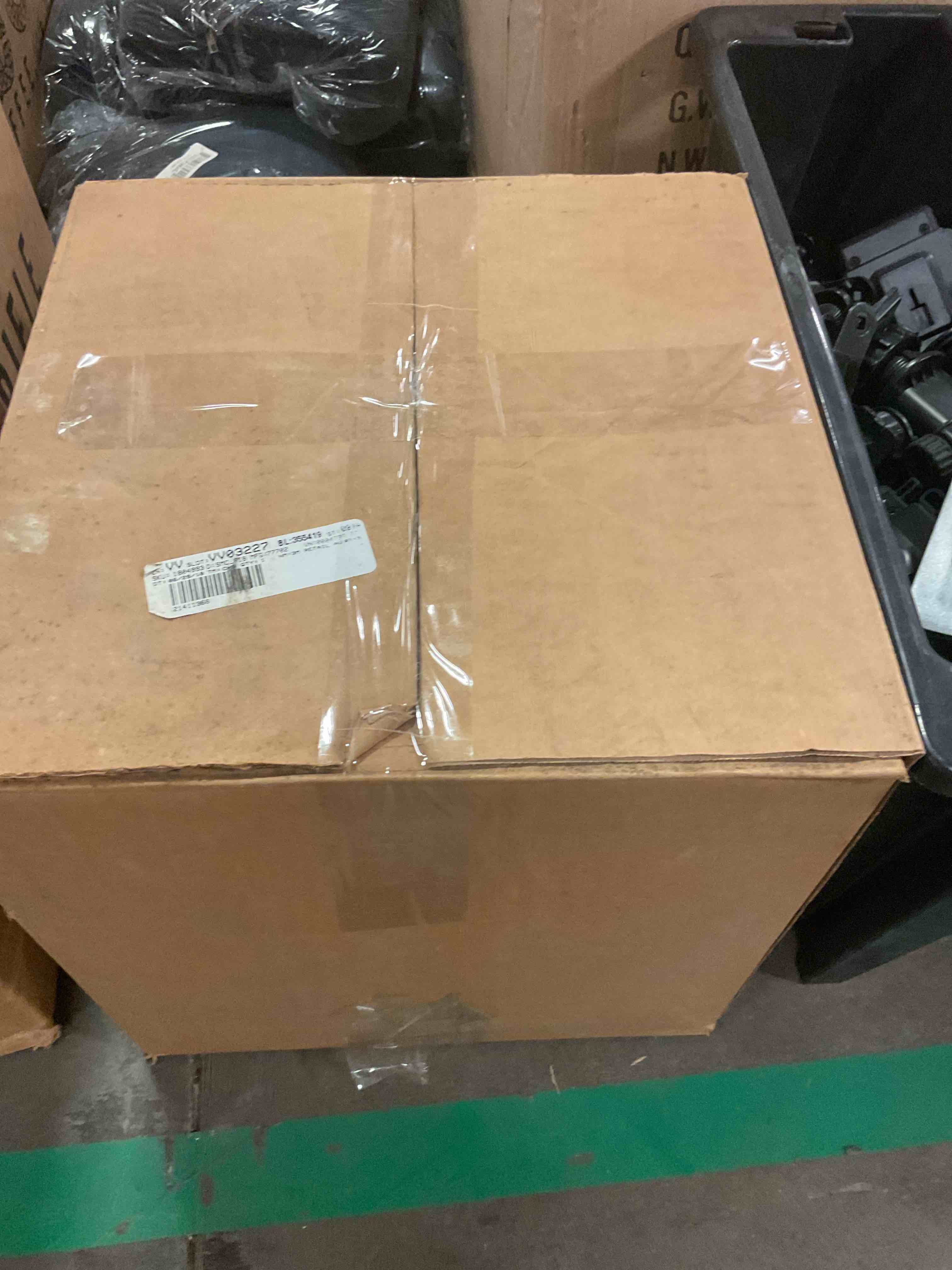 https://s3.amazonaws.com/lotting-images-prod/bidfta/GRA1506218_1755635609033.jpeg