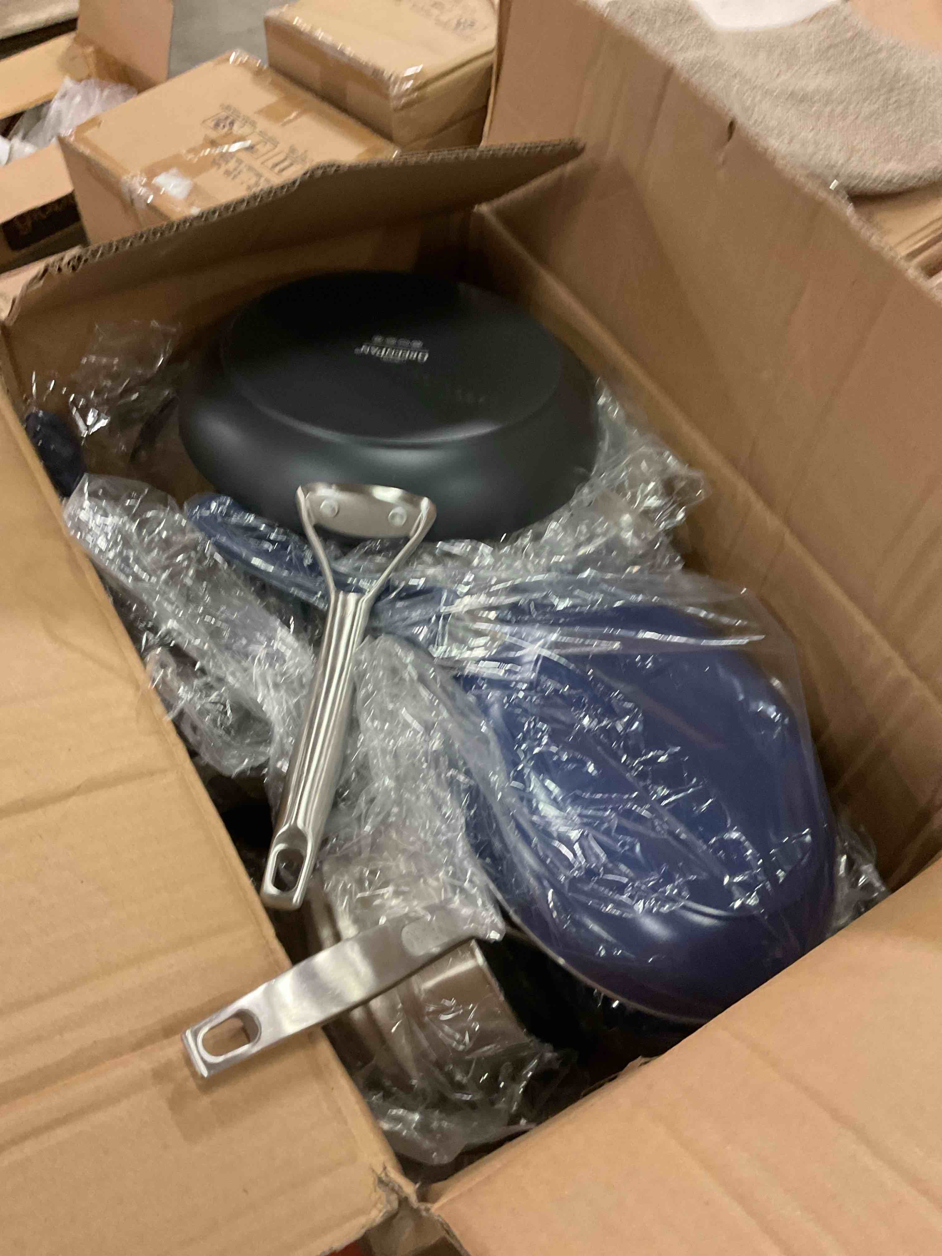 https://s3.amazonaws.com/lotting-images-prod/bidfta/GRA1506413_1756226084768.jpeg