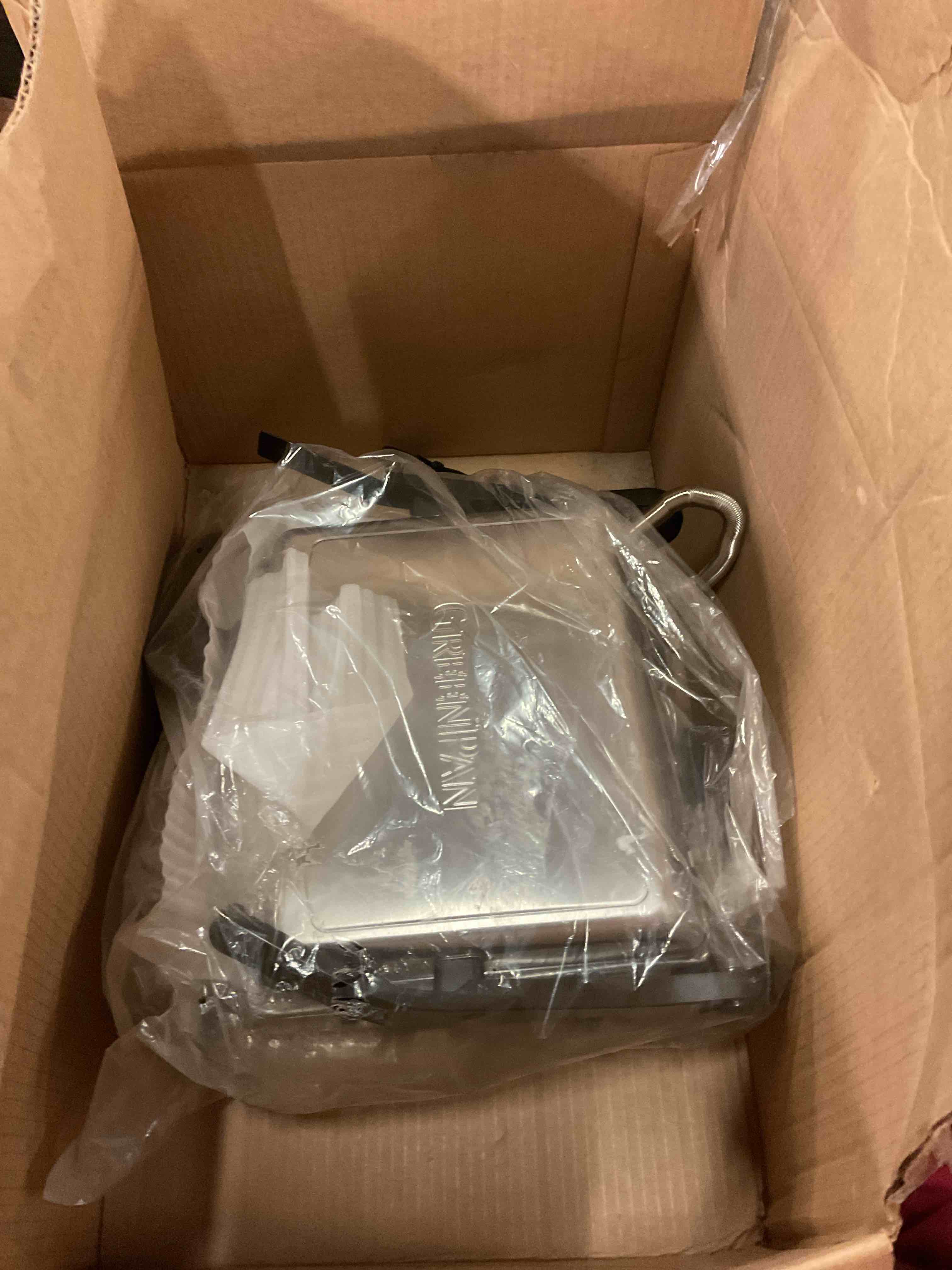 https://s3.amazonaws.com/lotting-images-prod/bidfta/GRA1506464_1756307076965.jpeg