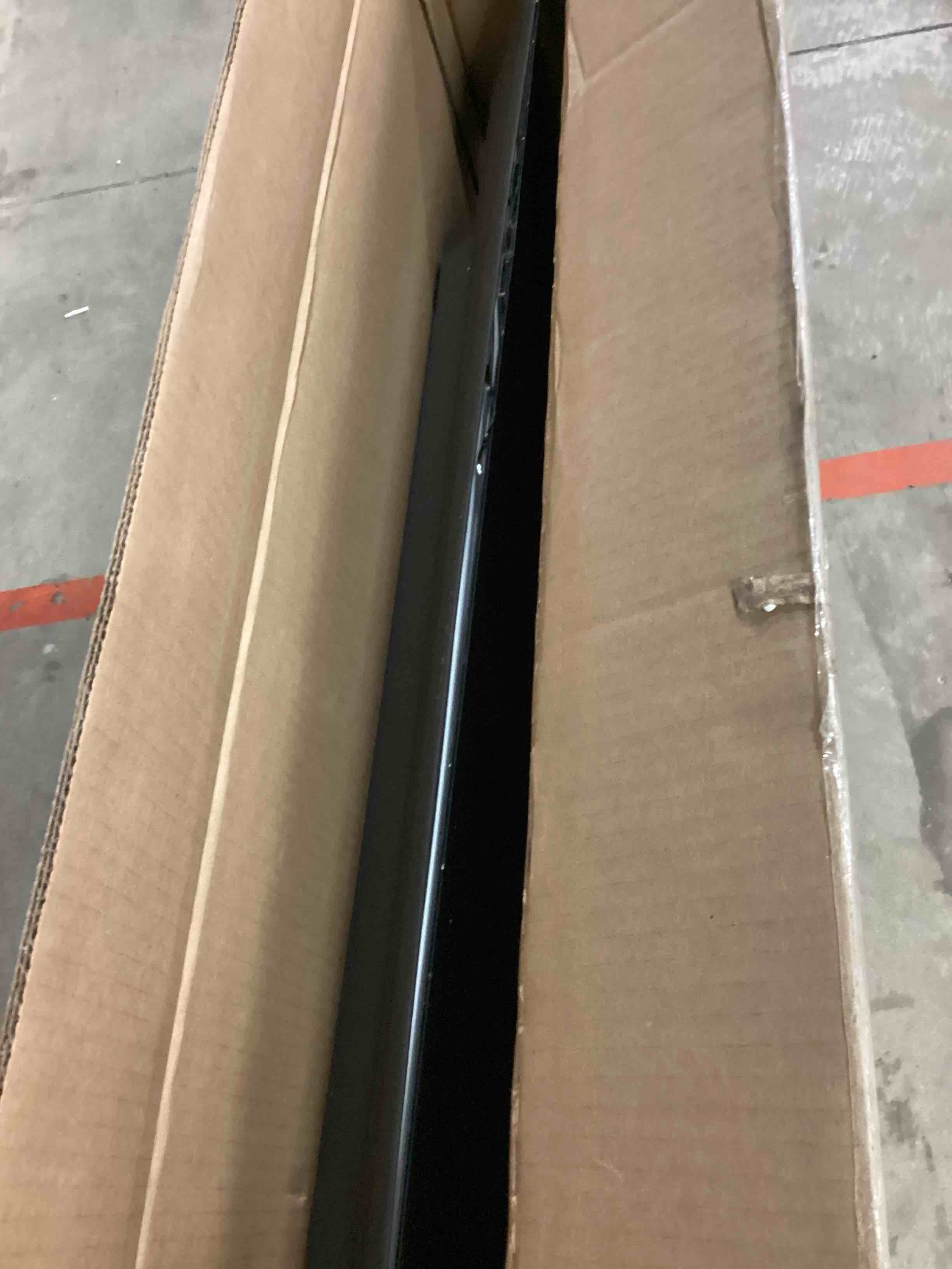 https://s3.amazonaws.com/lotting-images-prod/bidfta/GRA1506593_1756758647831.jpeg