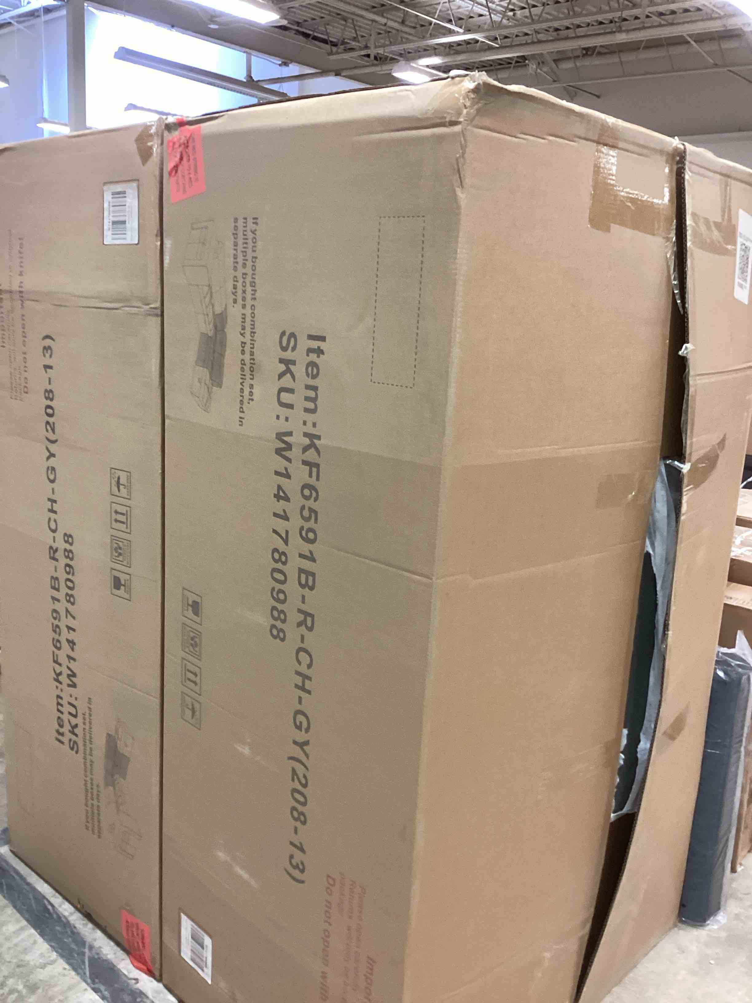 https://s3.amazonaws.com/lotting-images-prod/bidfta/GRA1506848_1760460440976.jpeg