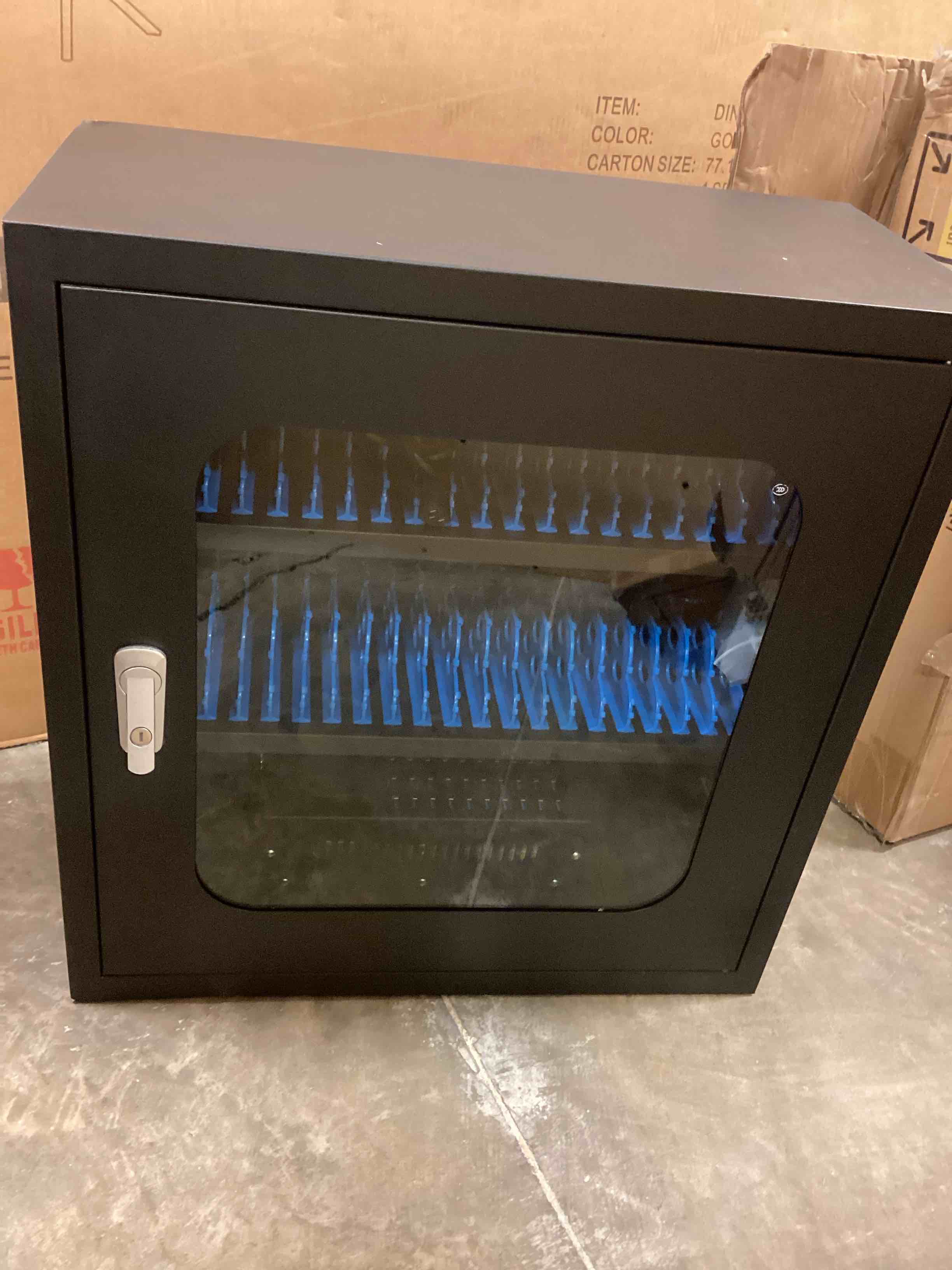 https://s3.amazonaws.com/lotting-images-prod/bidfta/GRA1506861_1760452022914.jpeg