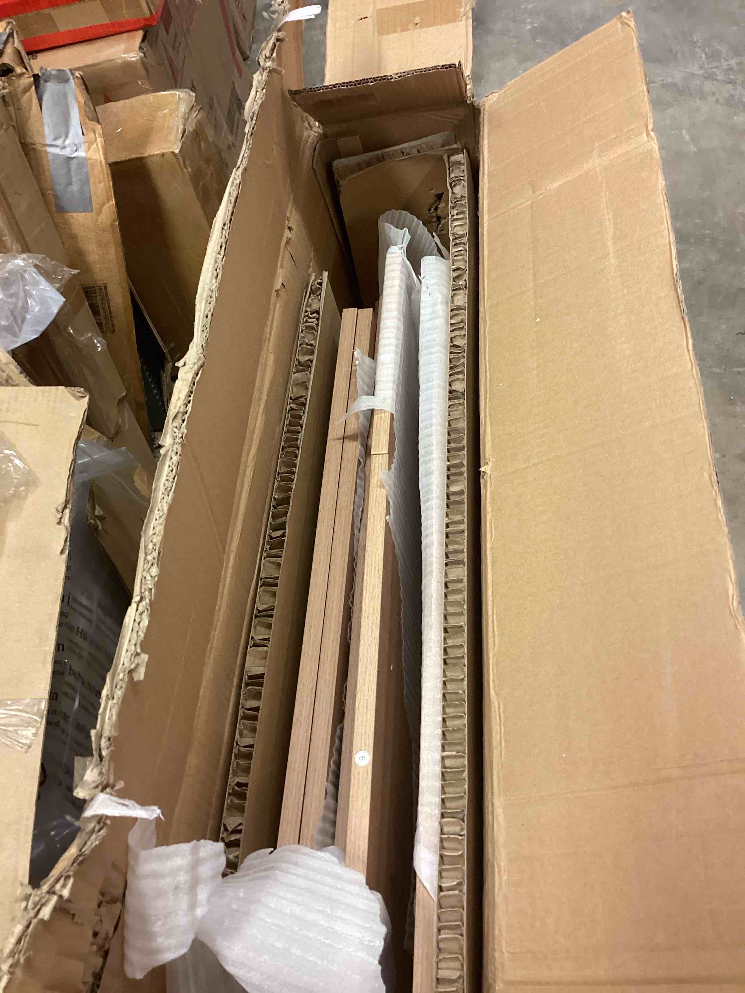 https://s3.amazonaws.com/lotting-images-prod/bidfta/GRA1506940_1760472759337.jpeg