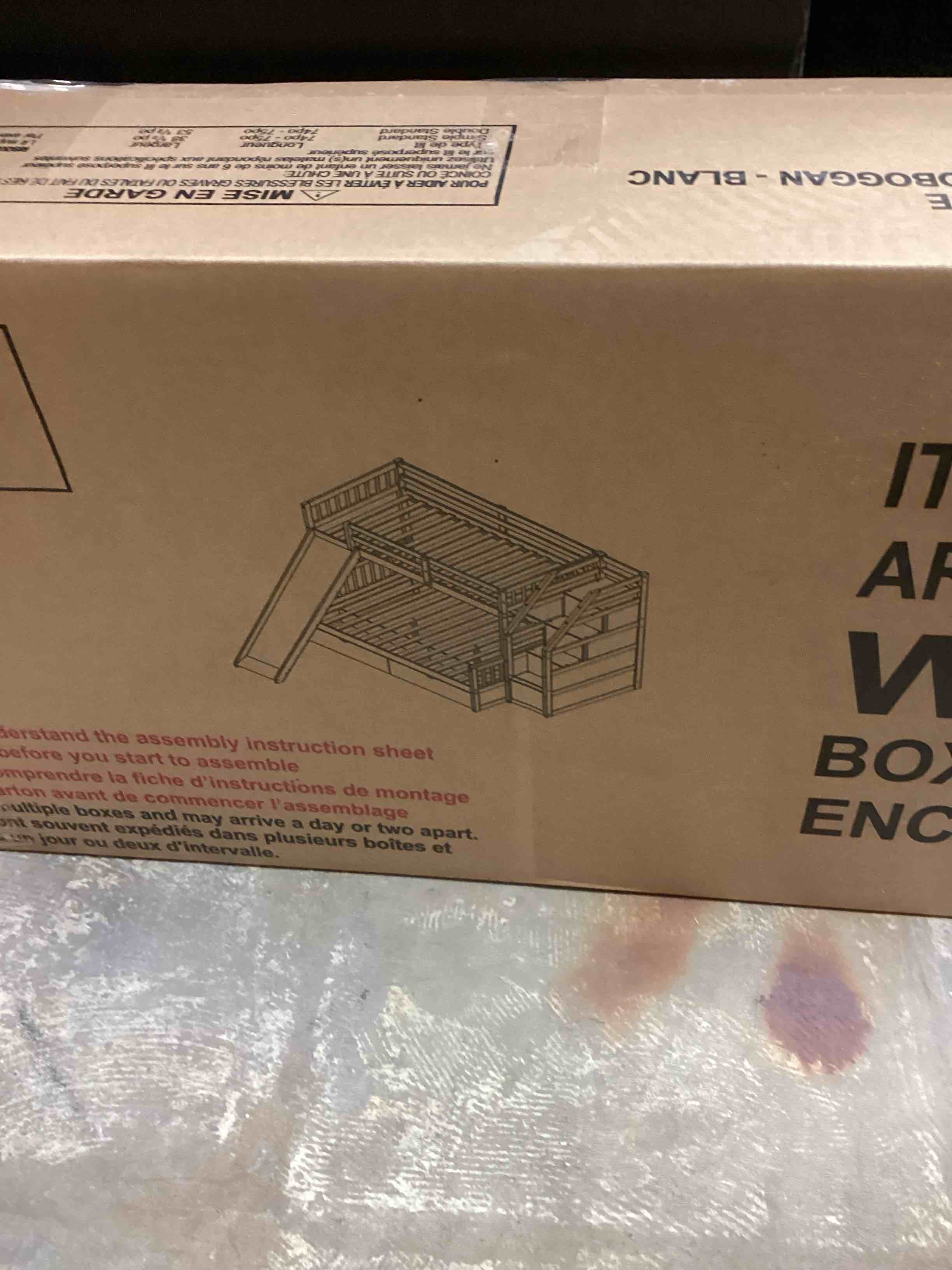 https://s3.amazonaws.com/lotting-images-prod/bidfta/GRA1506965_1760556264522.jpeg