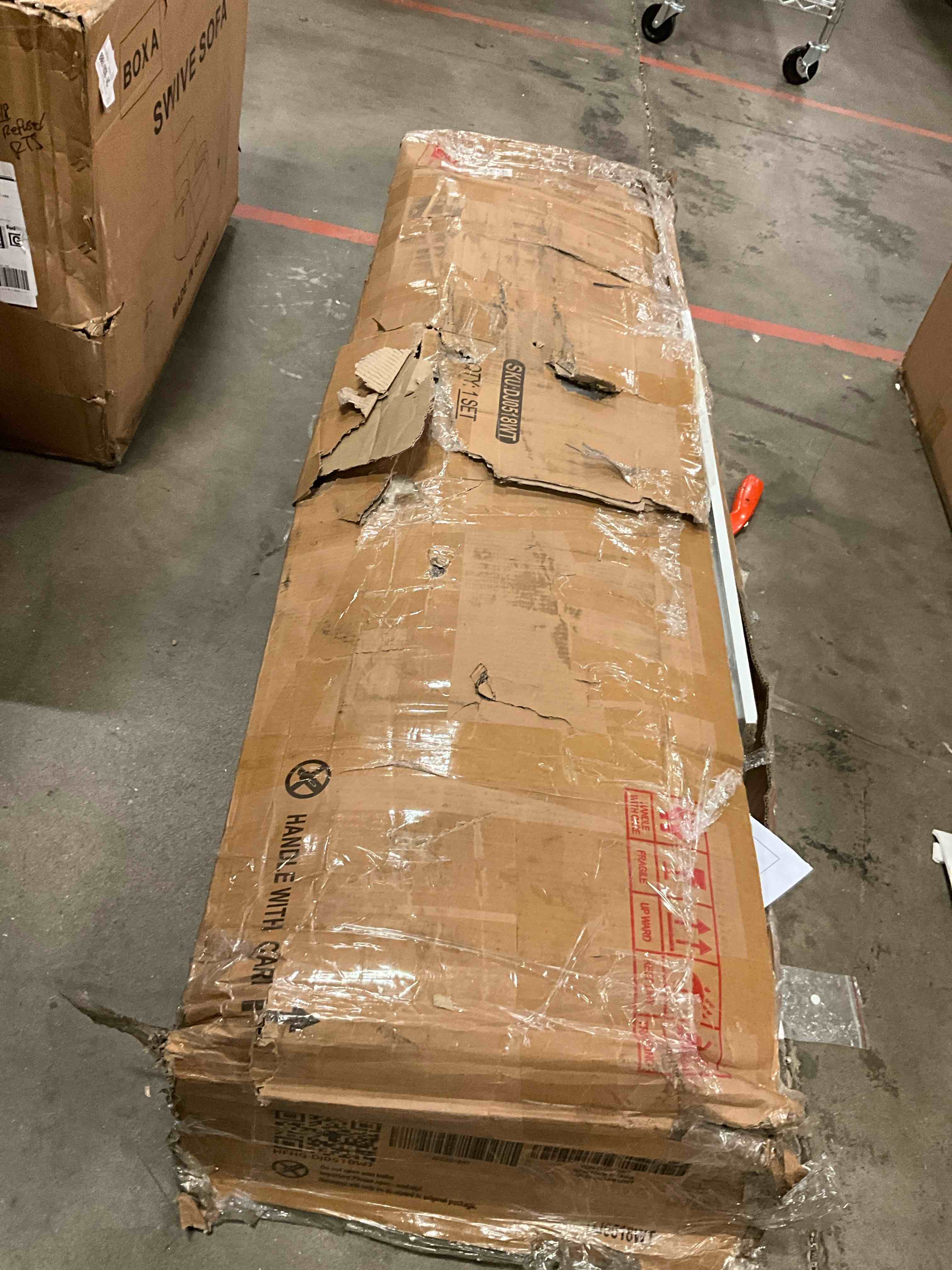 https://s3.amazonaws.com/lotting-images-prod/bidfta/GRA1513740_1749661033524.jpeg
