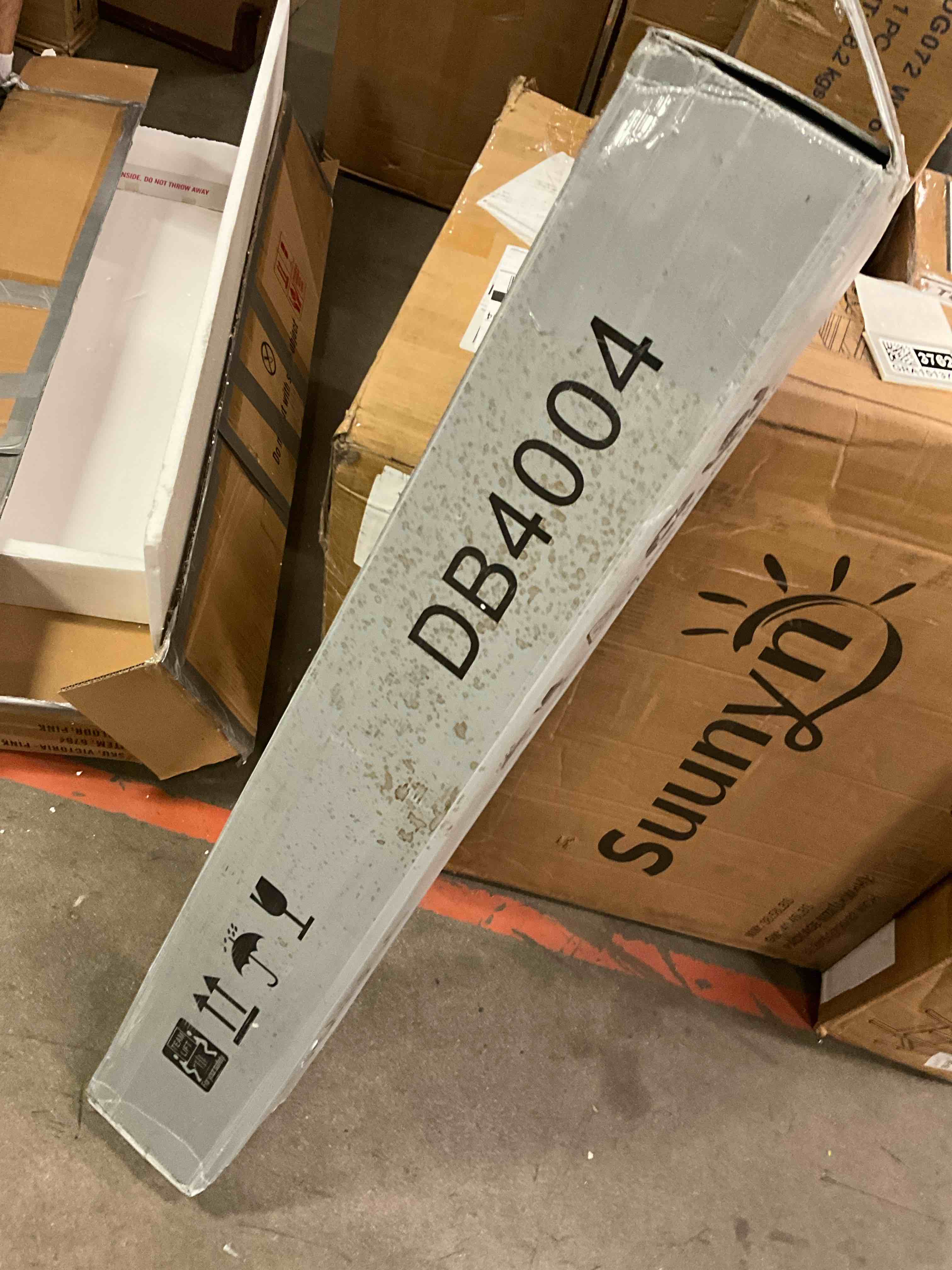 https://s3.amazonaws.com/lotting-images-prod/bidfta/GRA1513762_1749665419686.jpeg