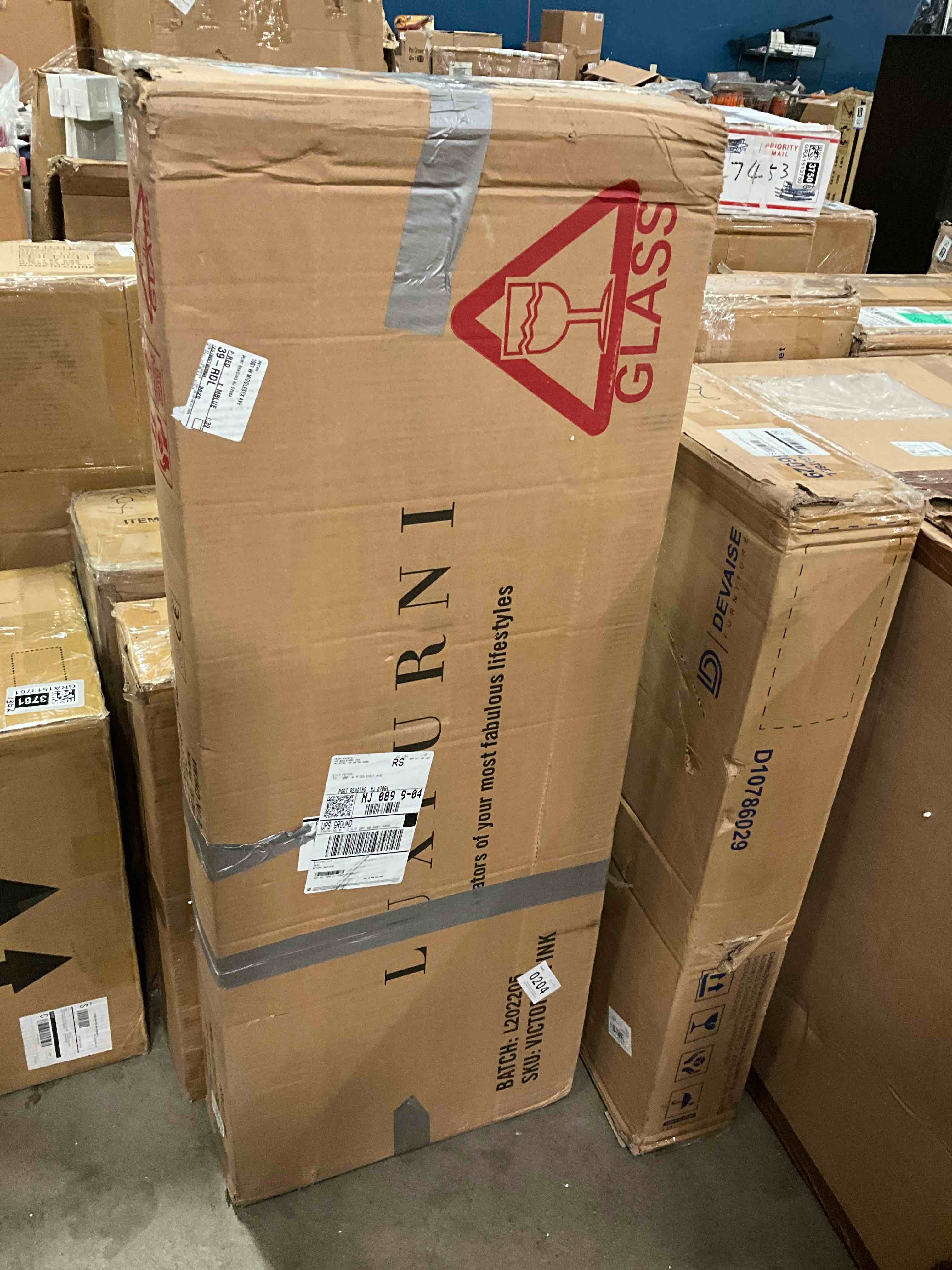 https://s3.amazonaws.com/lotting-images-prod/bidfta/GRA1513763_1749665766251.jpeg