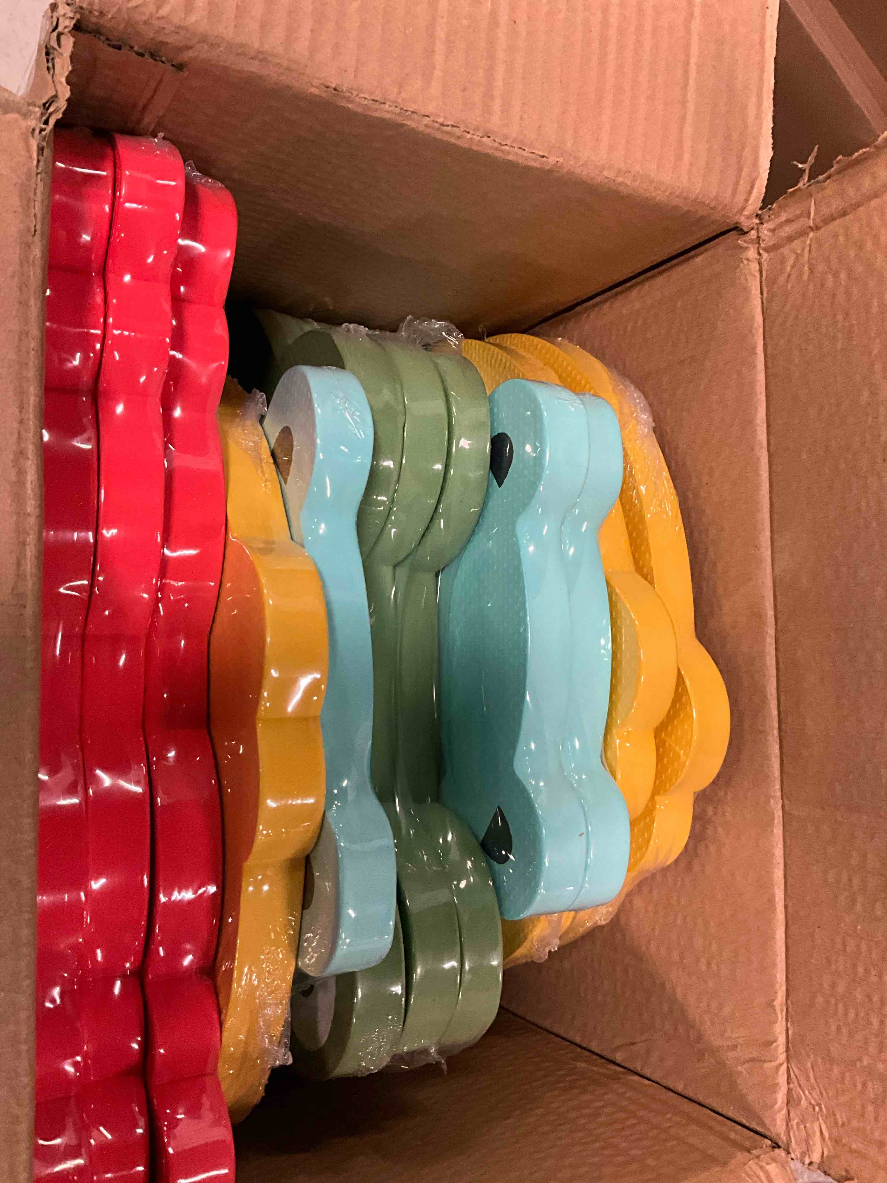 https://s3.amazonaws.com/lotting-images-prod/bidfta/GRA1514159_1751382581275.jpeg