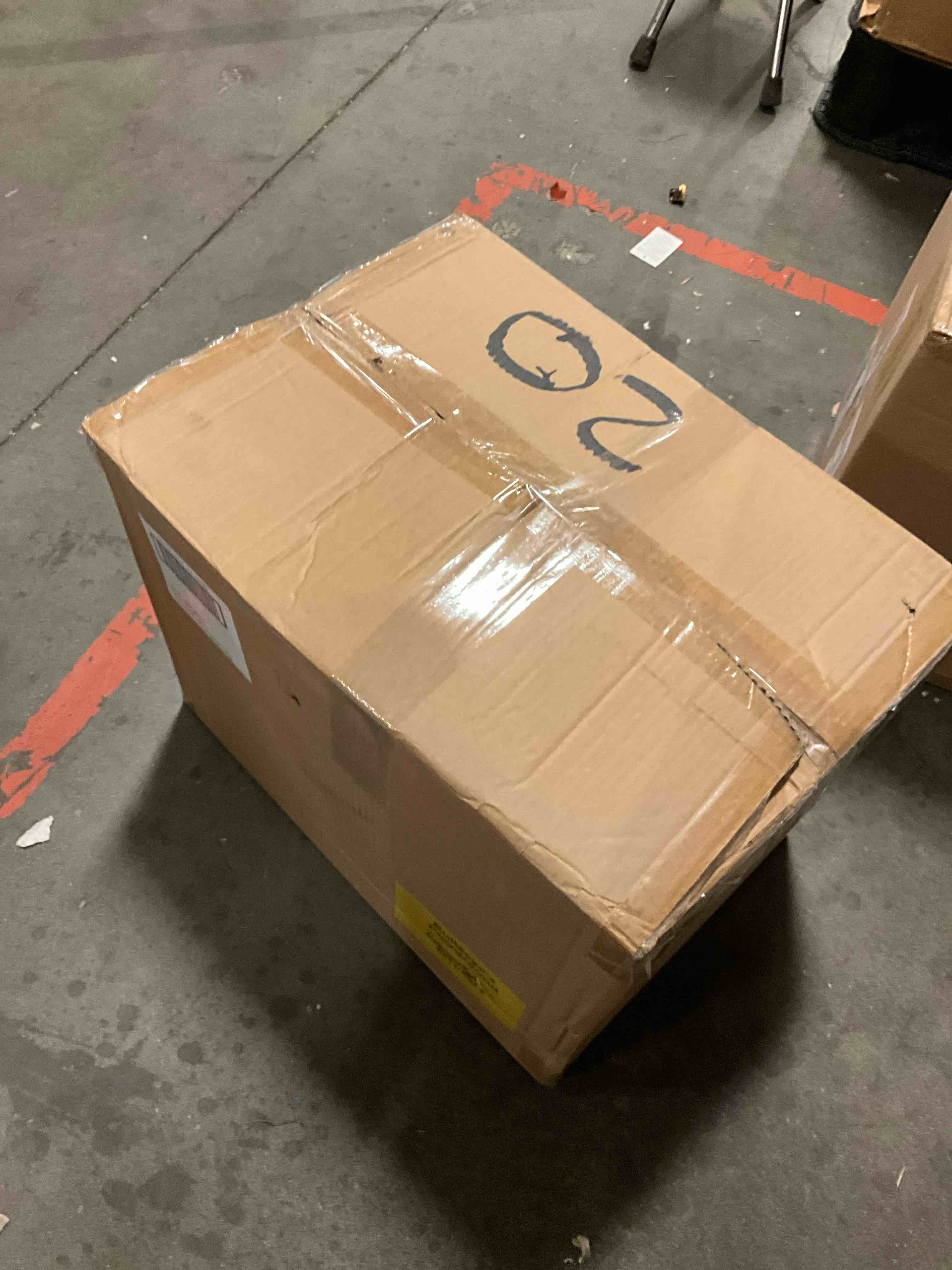 https://s3.amazonaws.com/lotting-images-prod/bidfta/GRA1514160_1751382955010.jpeg