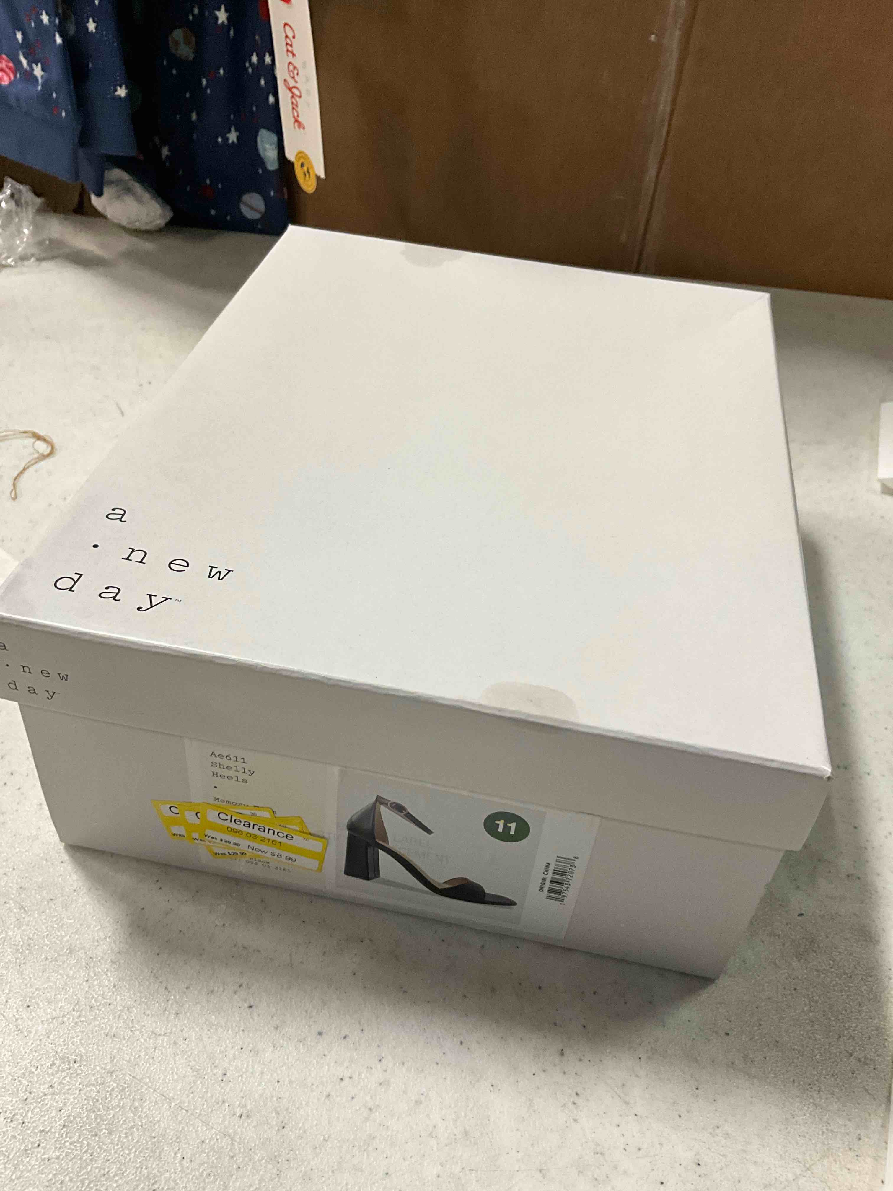 https://s3.amazonaws.com/lotting-images-prod/bidfta/GRA1514345_1751564089667.jpeg