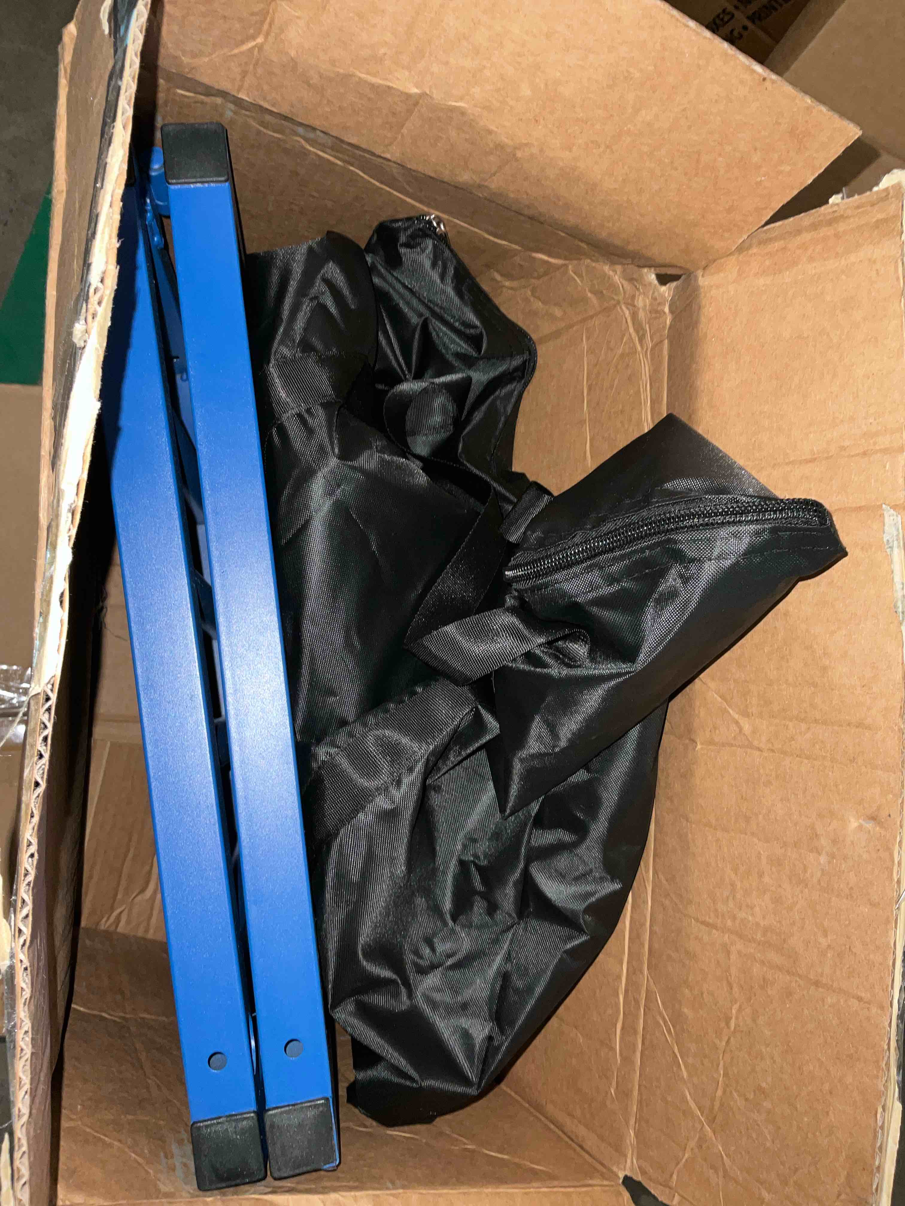 https://s3.amazonaws.com/lotting-images-prod/bidfta/GRA1514462_1752670752685.jpeg