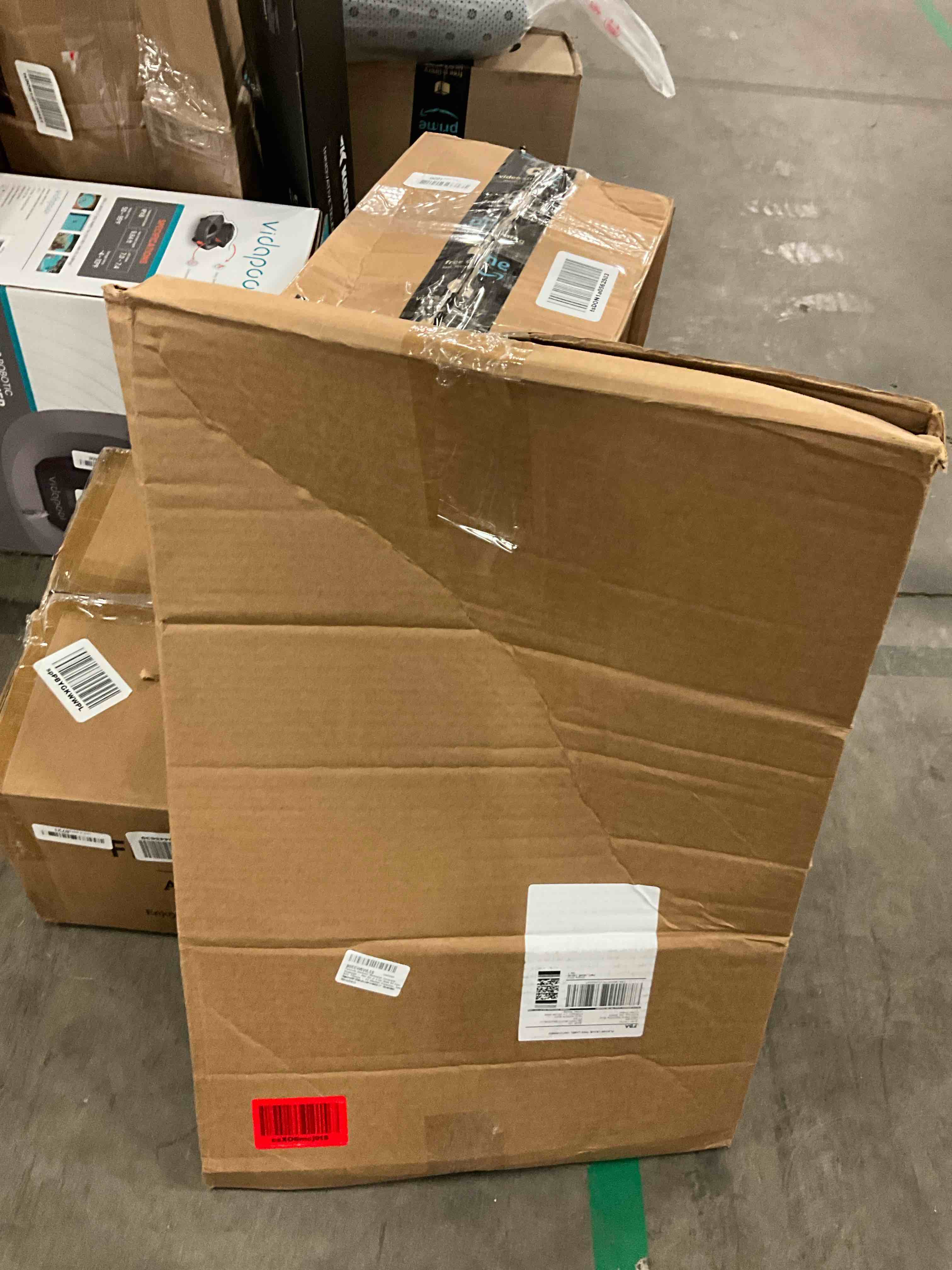 https://s3.amazonaws.com/lotting-images-prod/bidfta/GRA1514463_1752670964264.jpeg