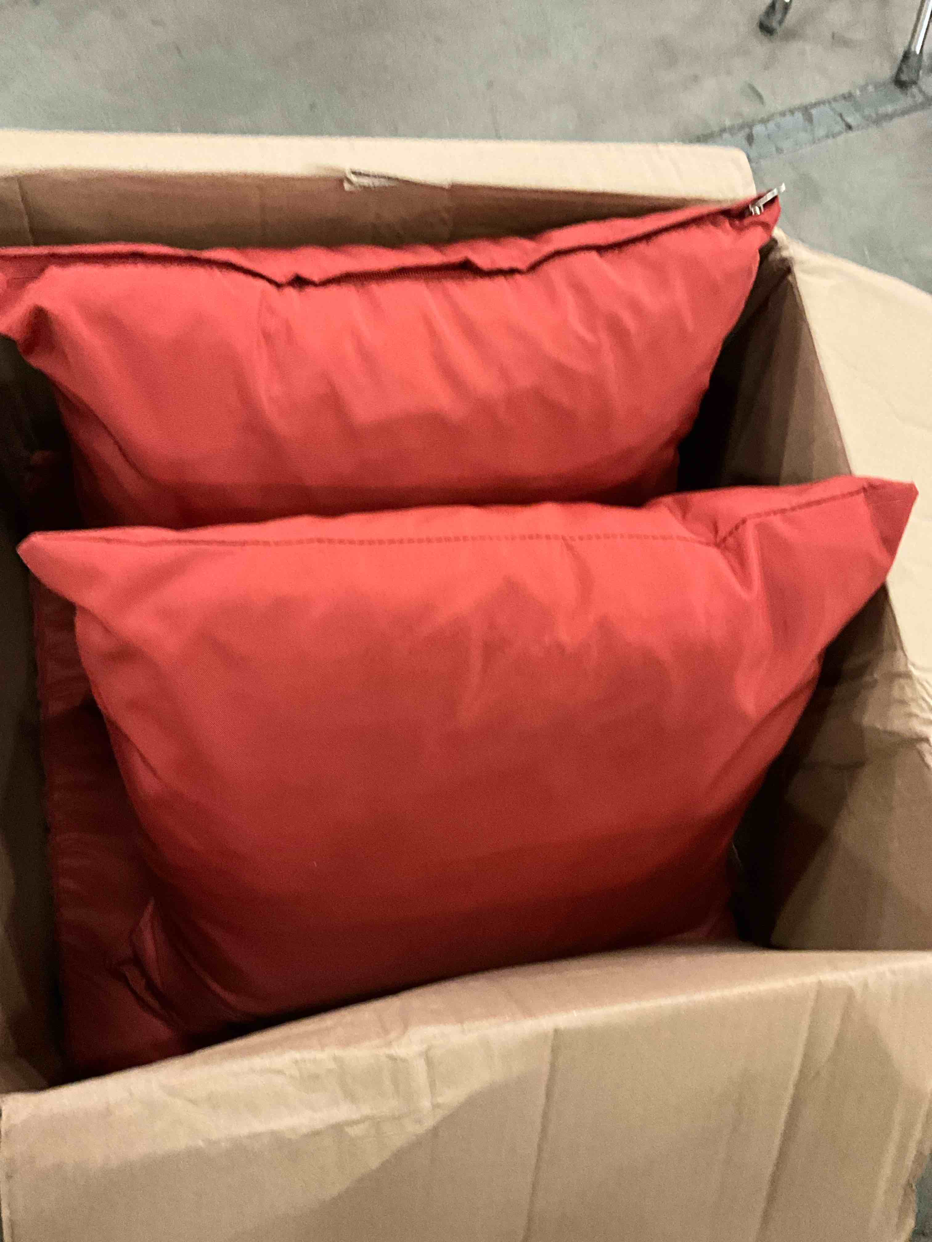 https://s3.amazonaws.com/lotting-images-prod/bidfta/GRA1514480_1752677408761.jpeg